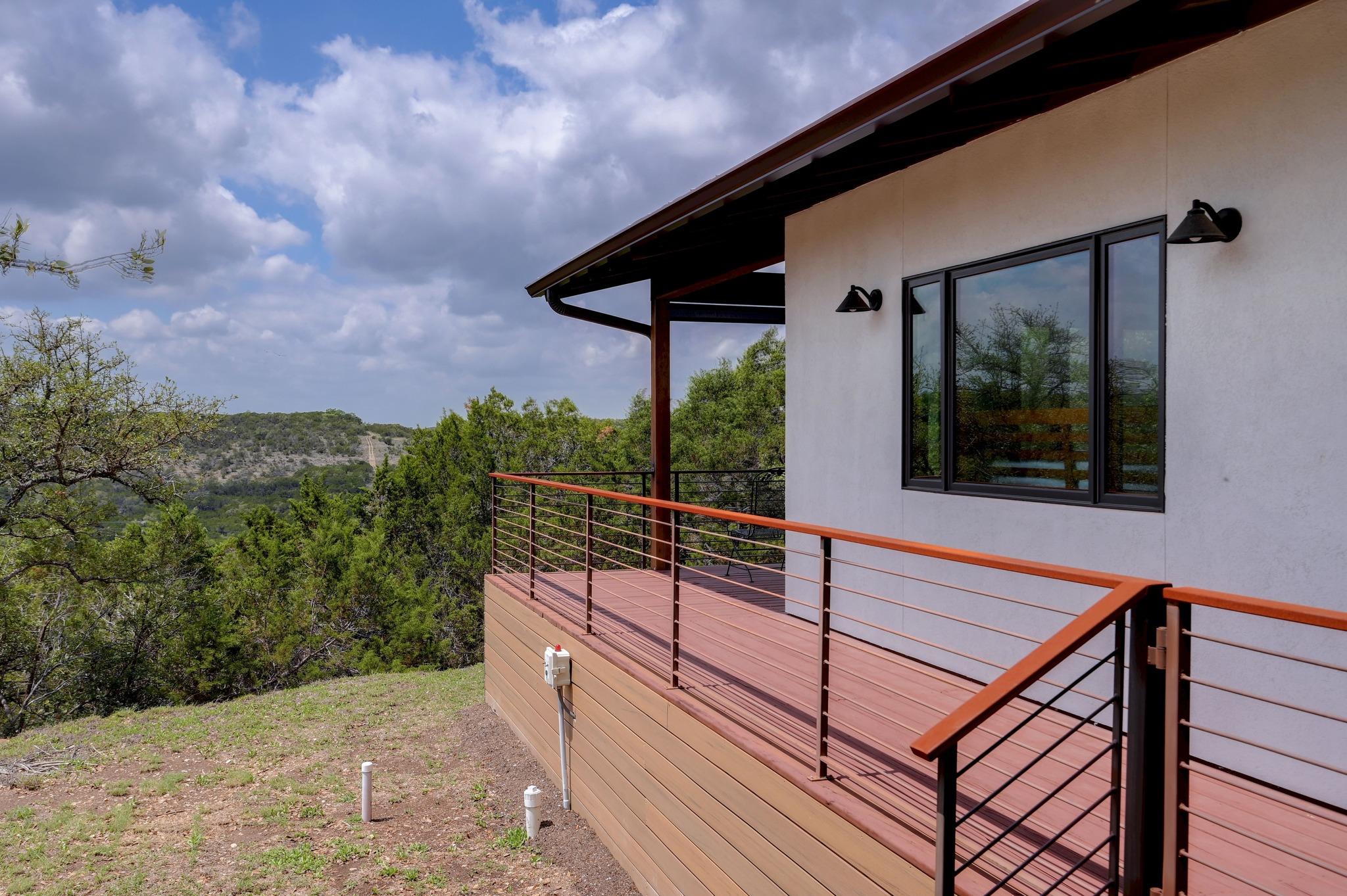 307 Mesa Dr, Wimberley, TX 78676