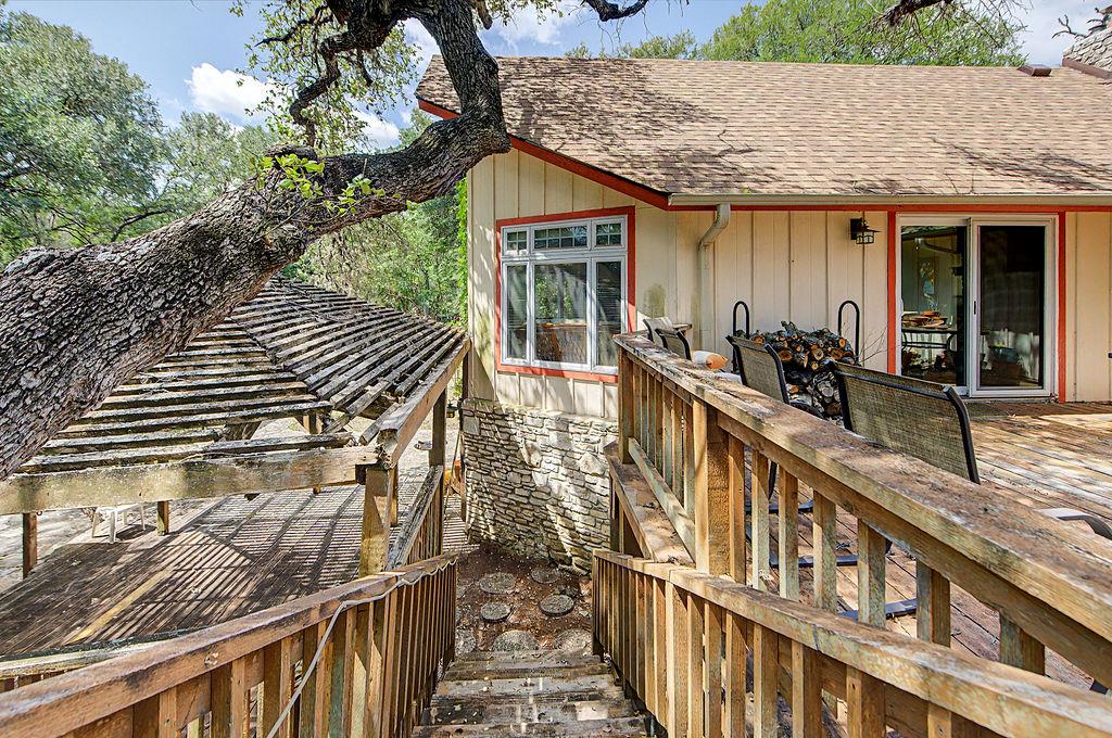 25 Shady Grove Ln, Wimberley, TX 78676