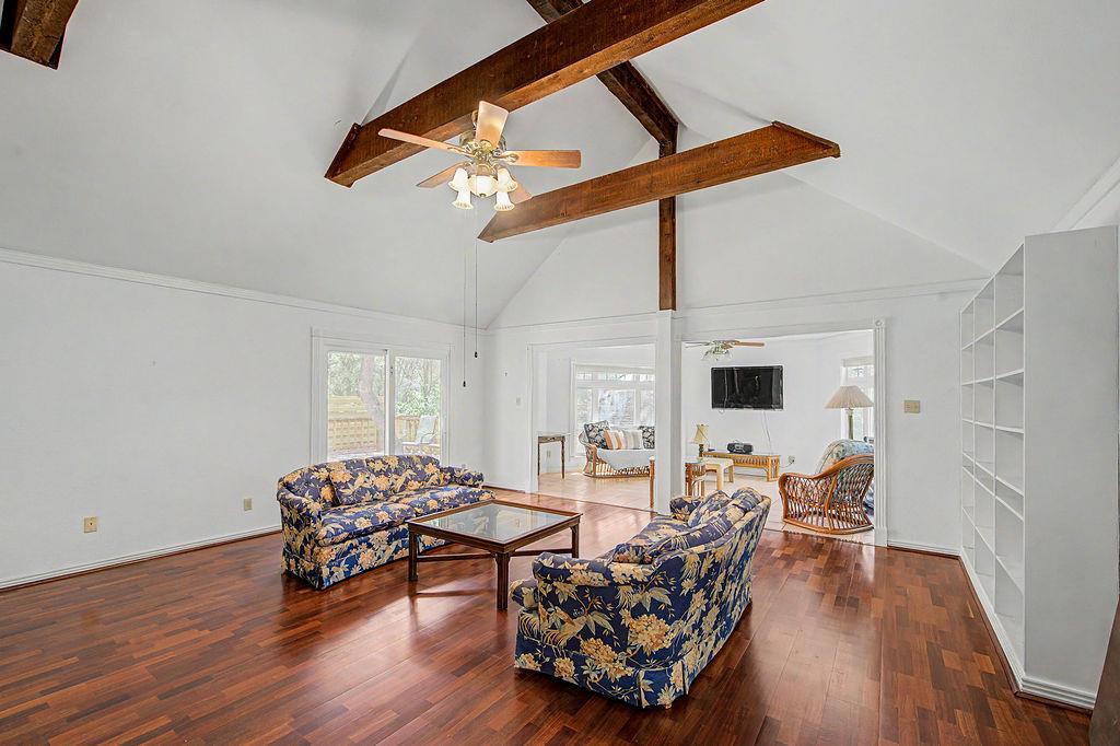 25 Shady Grove Ln, Wimberley, TX 78676