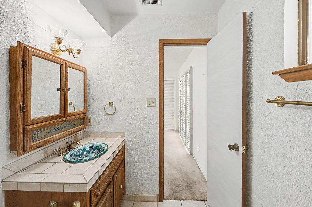 25 Shady Grove Ln, Wimberley, TX 78676