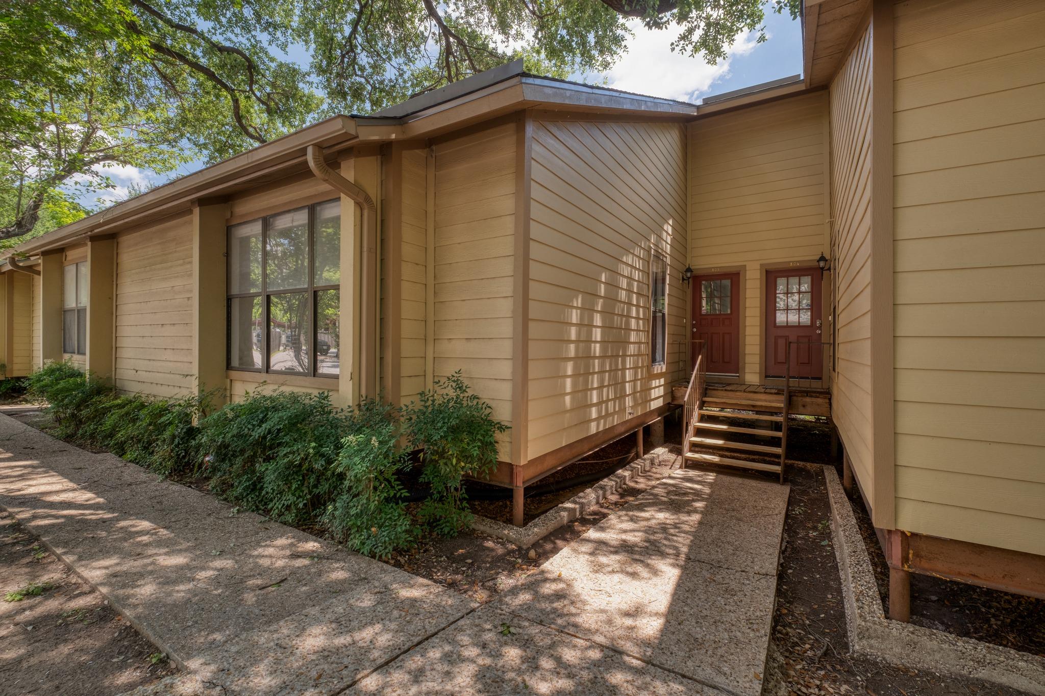 5107 Leralynn St # 303, Austin, TX 78751