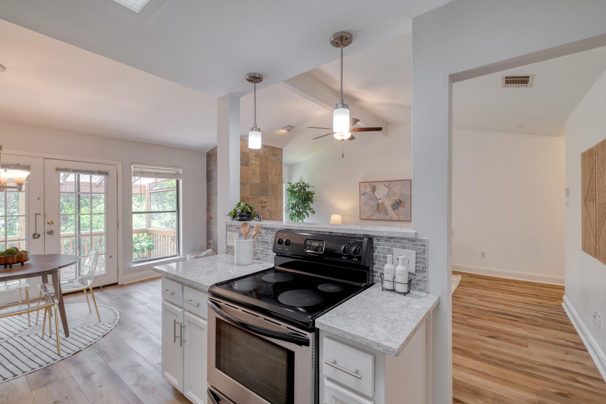 5107 Leralynn St # 303, Austin, TX 78751