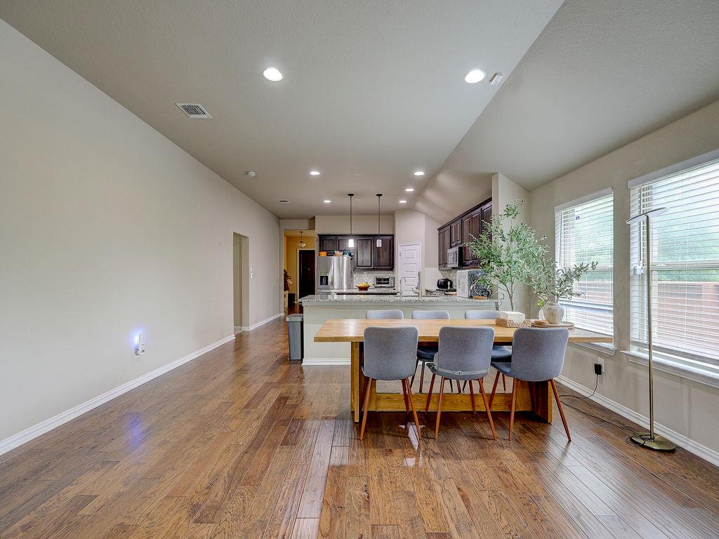 4140 Van Ness Ave, Round Rock, TX 78681