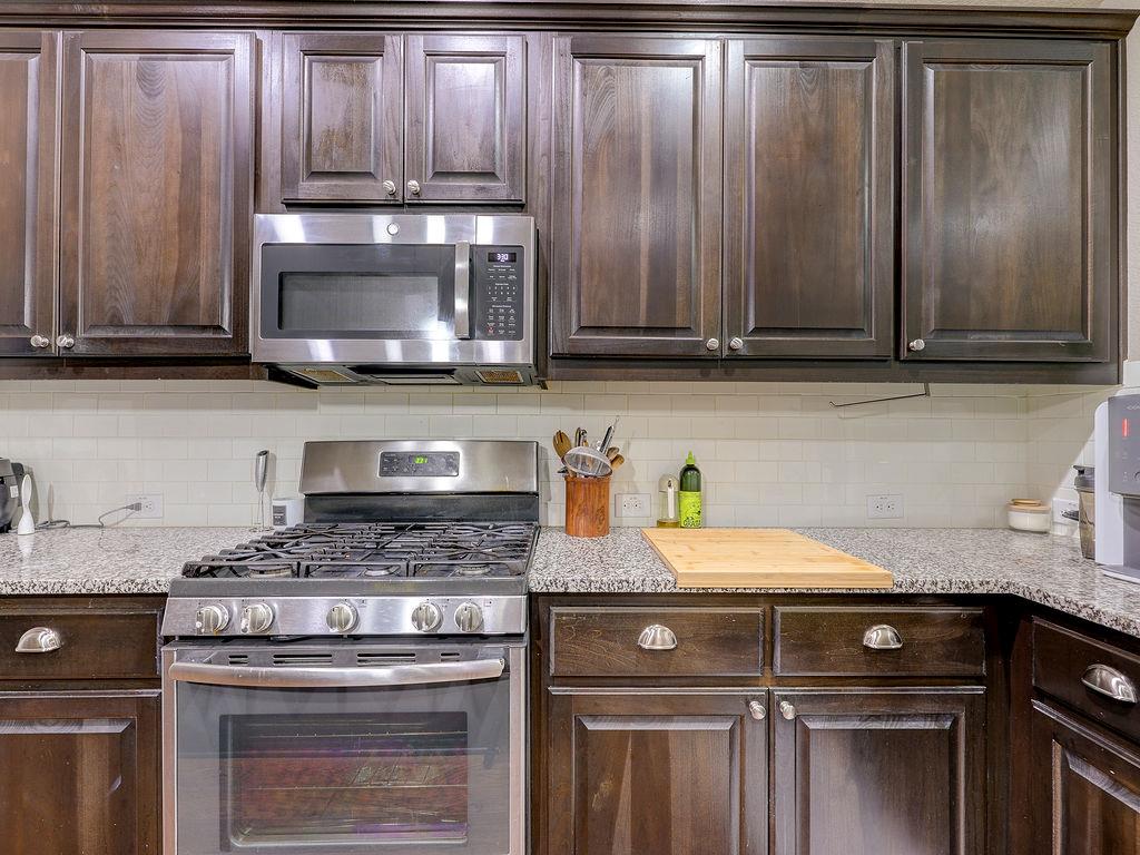 4140 Van Ness Ave, Round Rock, TX 78681