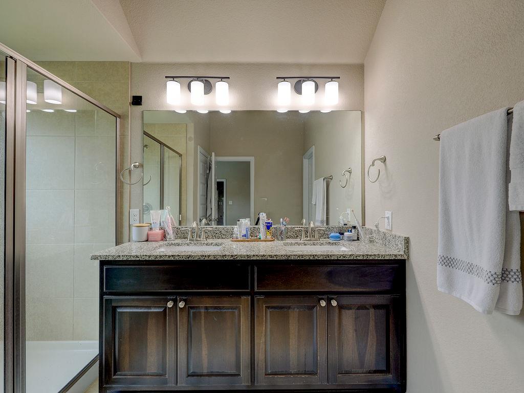 4140 Van Ness Ave, Round Rock, TX 78681