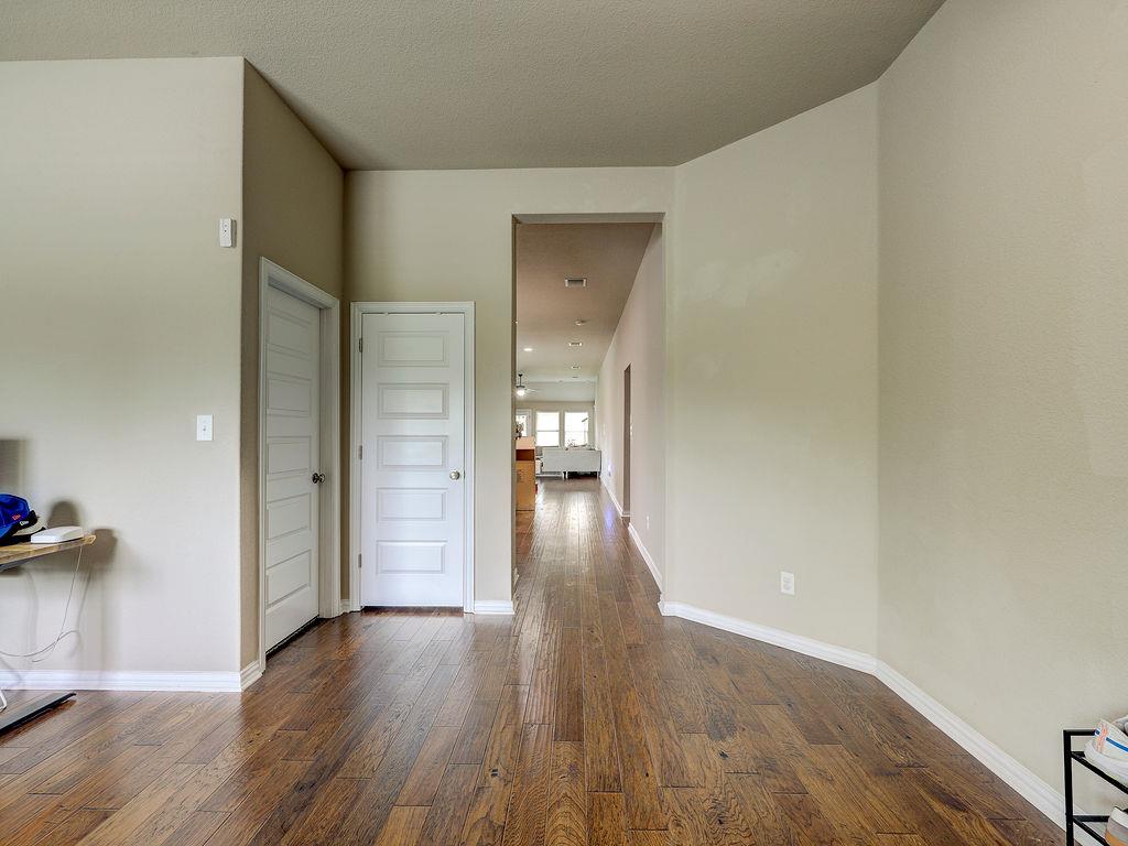 4140 Van Ness Ave, Round Rock, TX 78681