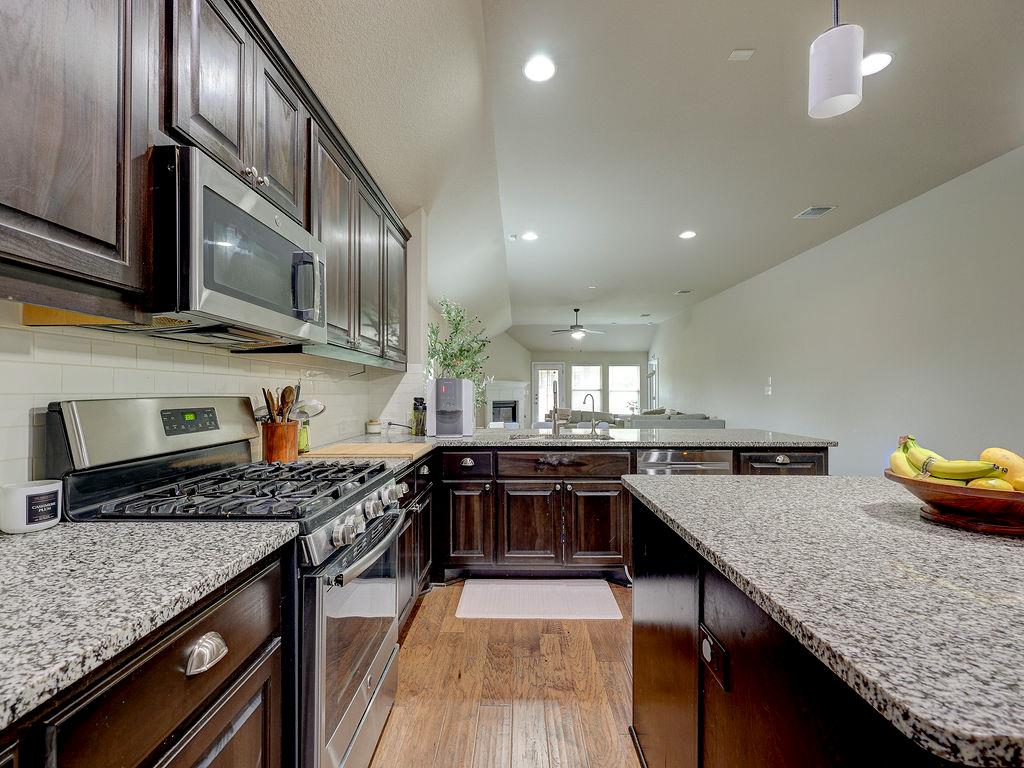 4140 Van Ness Ave, Round Rock, TX 78681