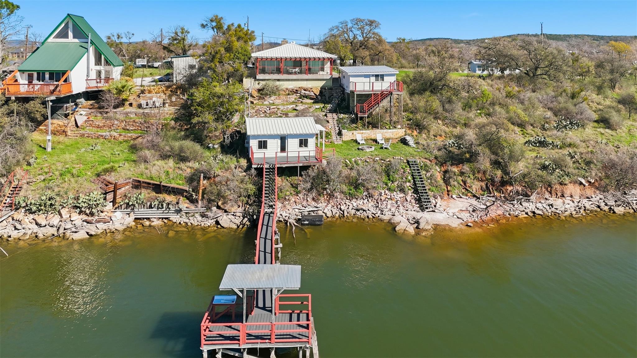 919 Lakeshore Loop, Tow, TX 78672