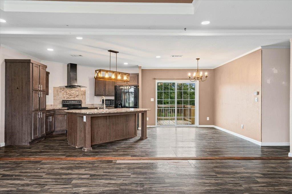 126 Cherokee Cir, Bastrop, TX 78695