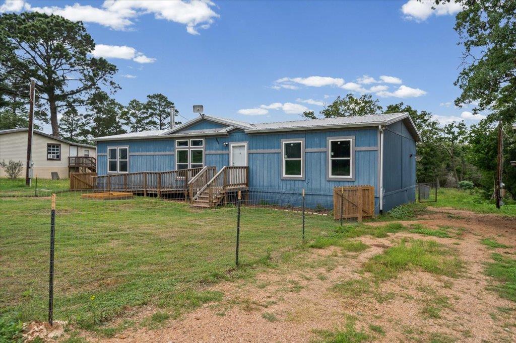 126 Cherokee Cir, Bastrop, TX 78695