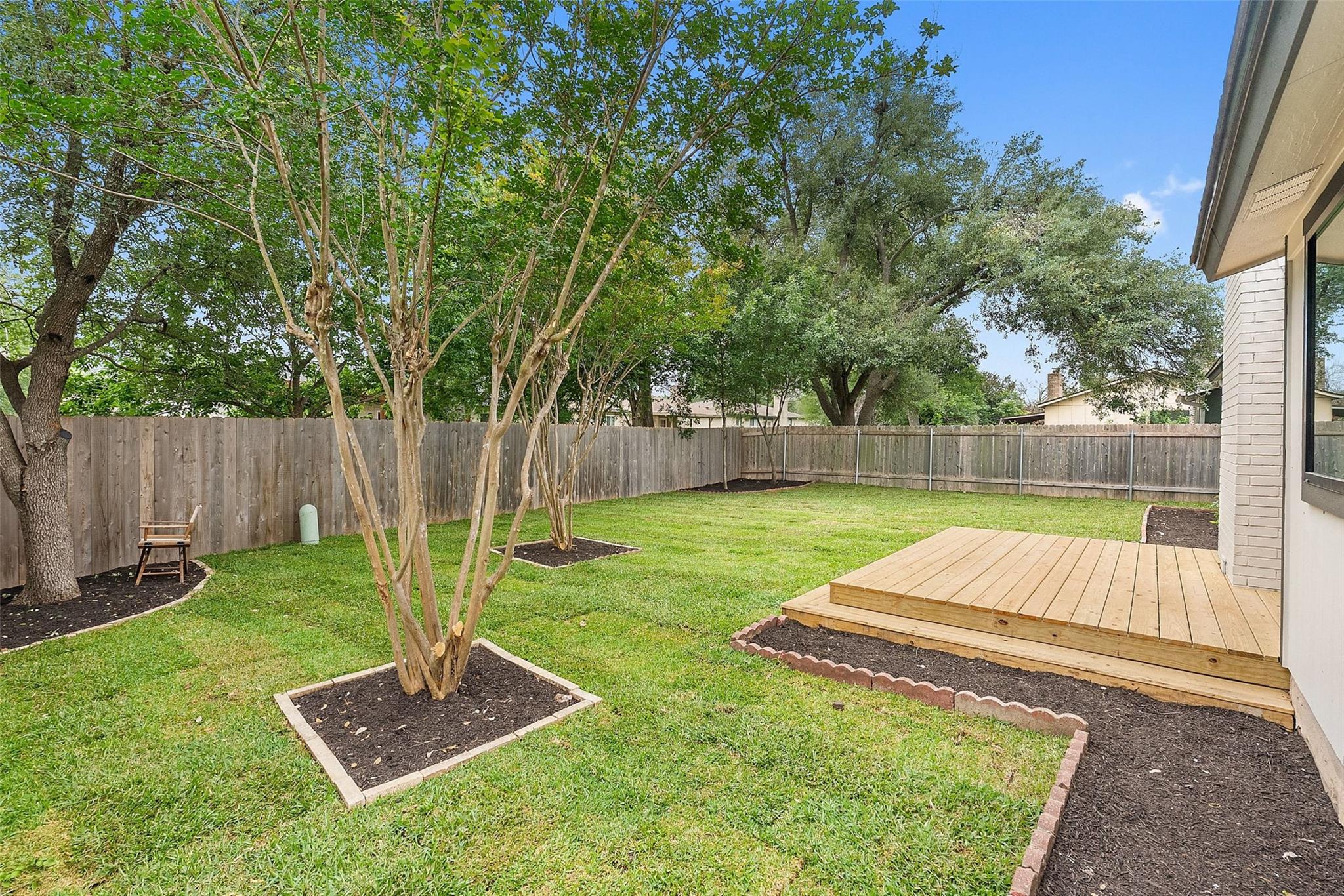 7903 Woodcroft Dr, Austin, TX 78749