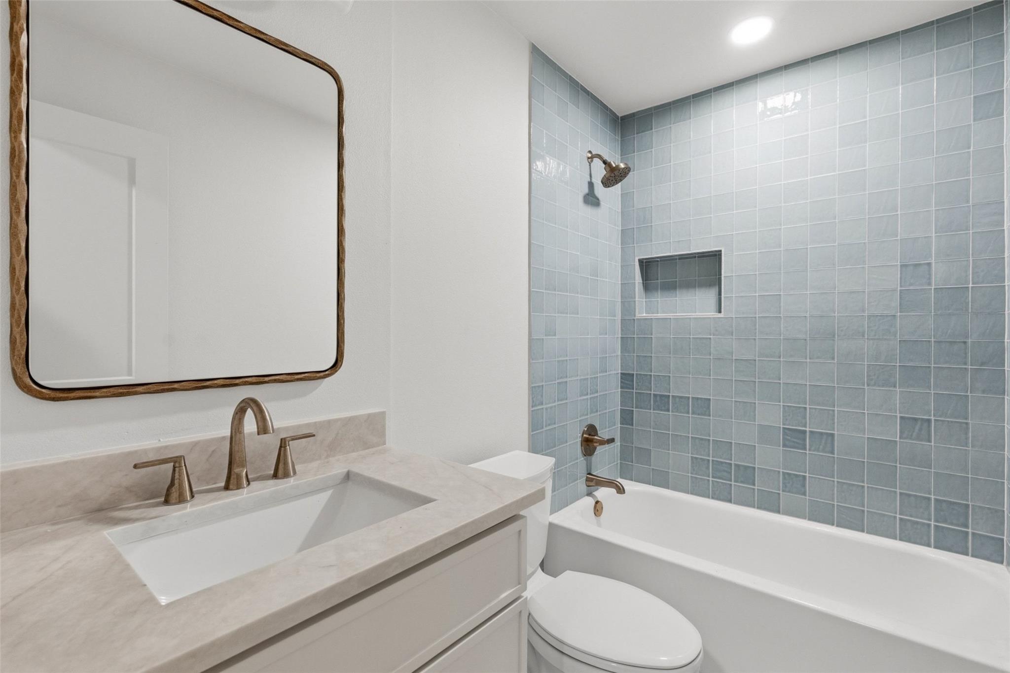 7903 Woodcroft Dr, Austin, TX 78749