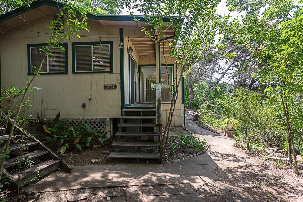 3721 Firemans Trl, Lago Vista, TX 78645