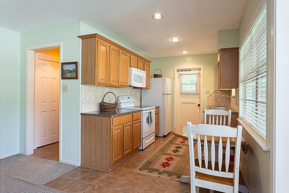 3721 Firemans Trl, Lago Vista, TX 78645