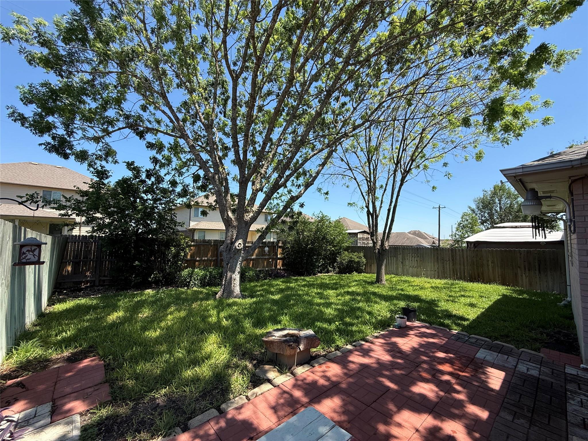 2149 Keystone Dr, New Braunfels, TX 78130