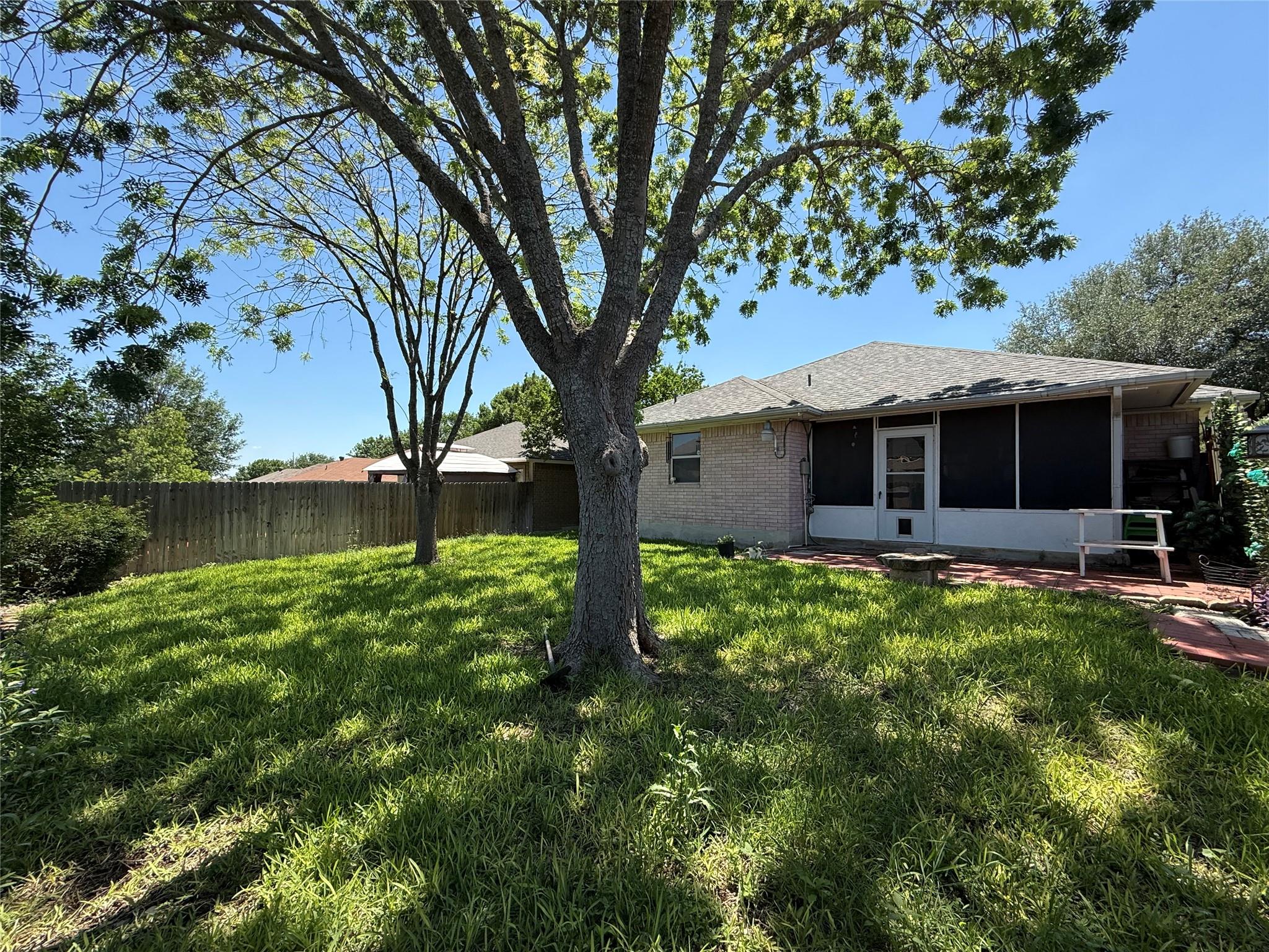 2149 Keystone Dr, New Braunfels, TX 78130