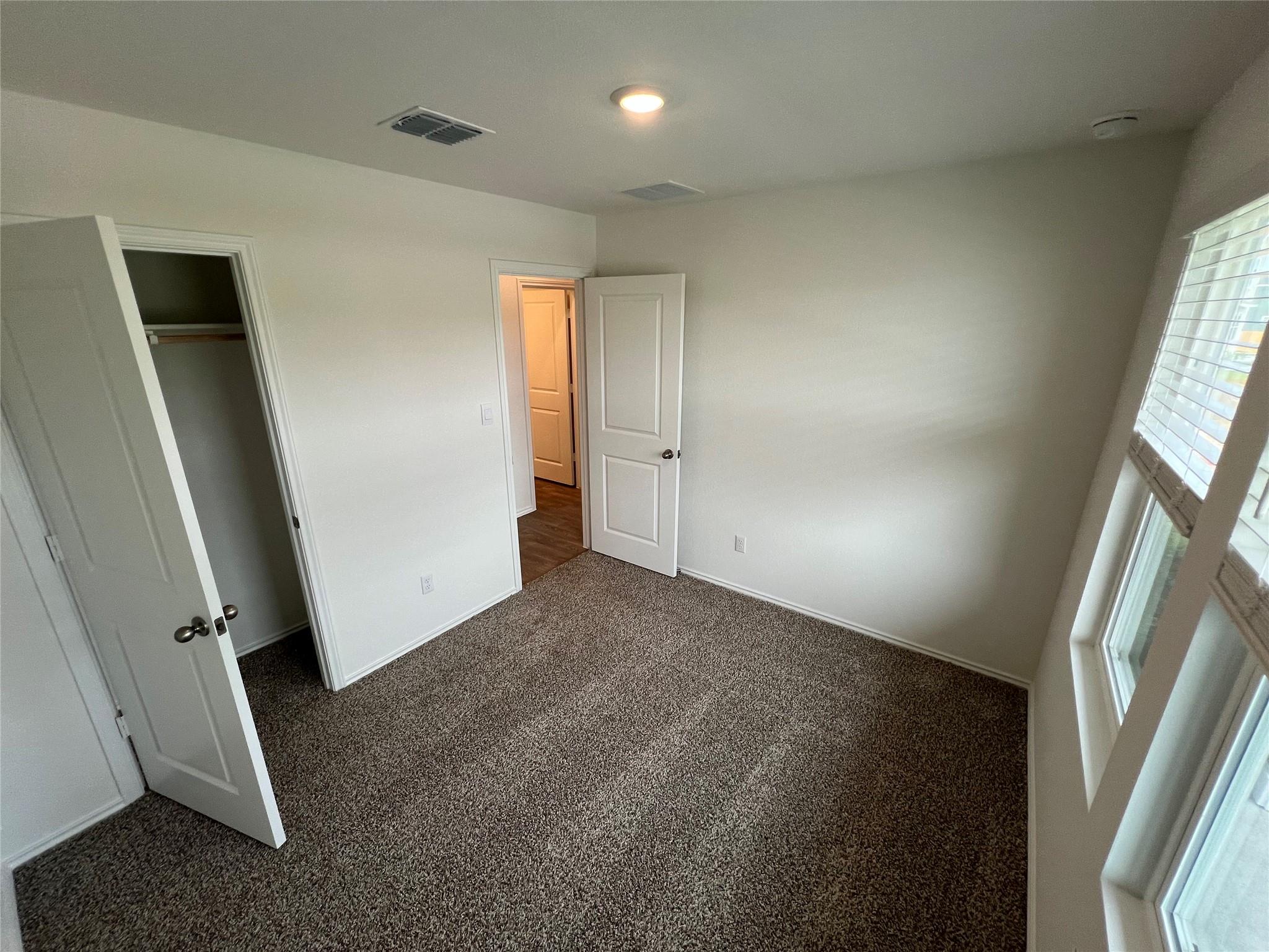 306 Constanza Trl, Bastrop, TX 78602