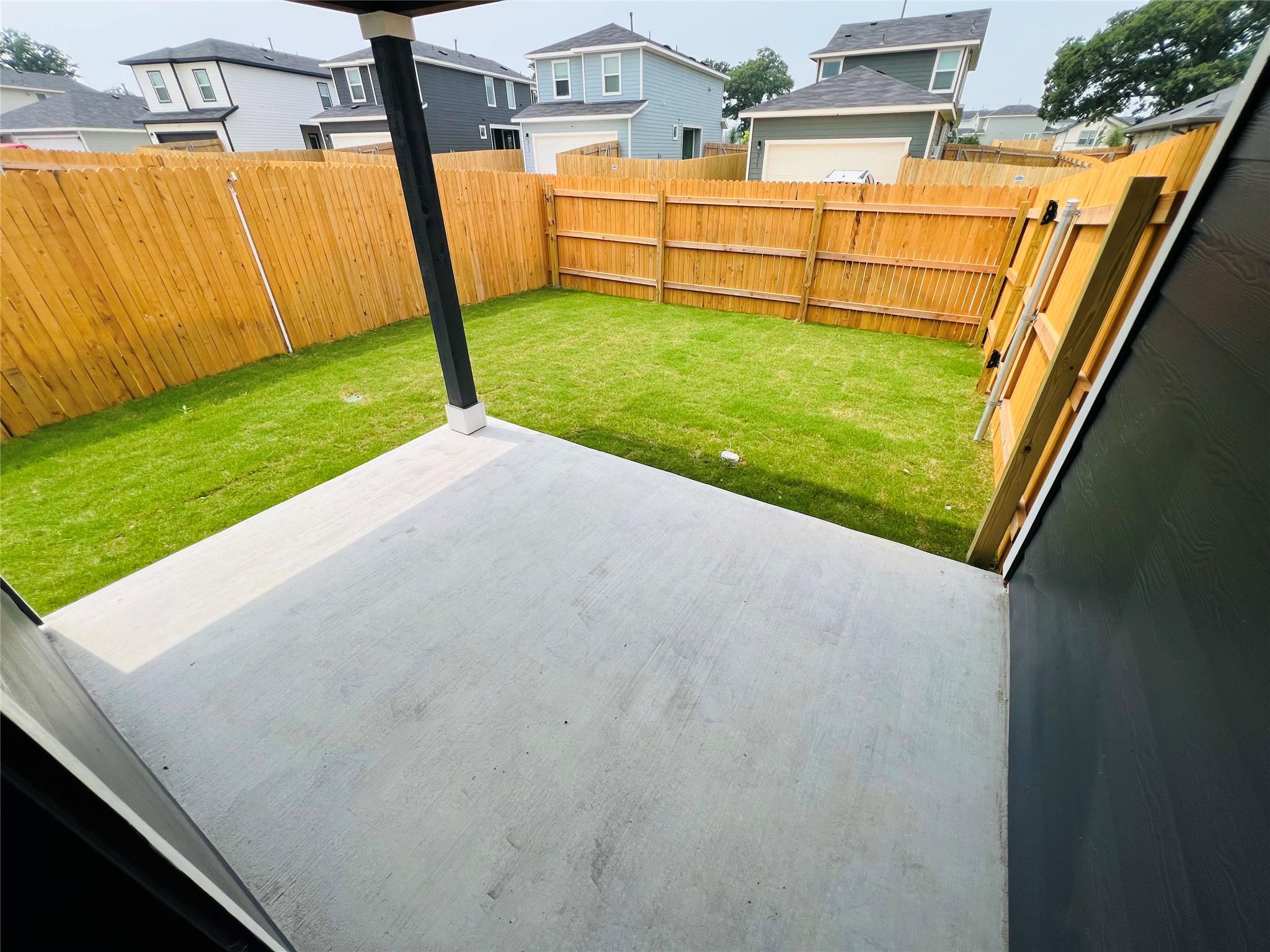 306 Constanza Trl, Bastrop, TX 78602