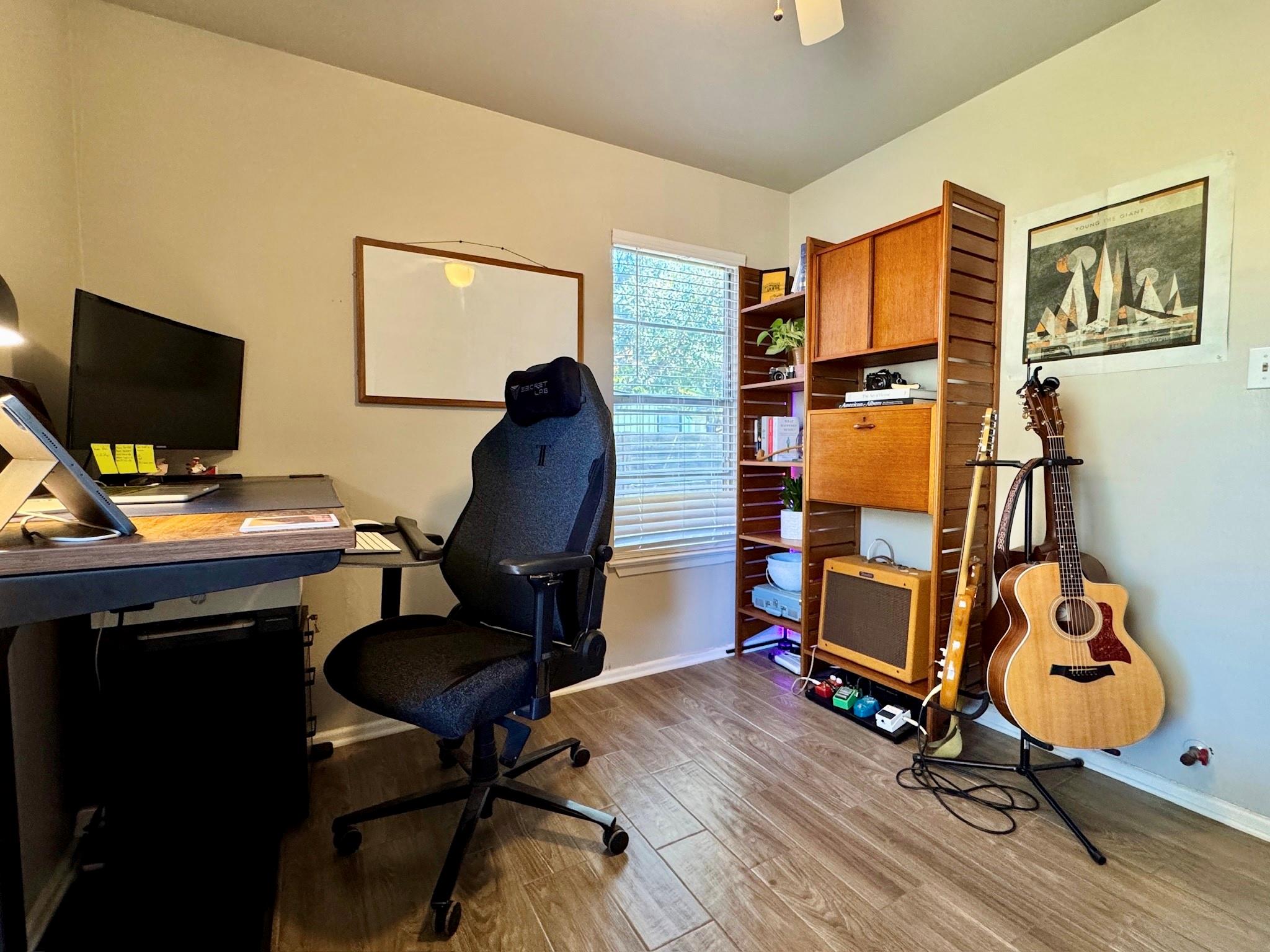1402 Camelot Cir, Austin, TX 78745