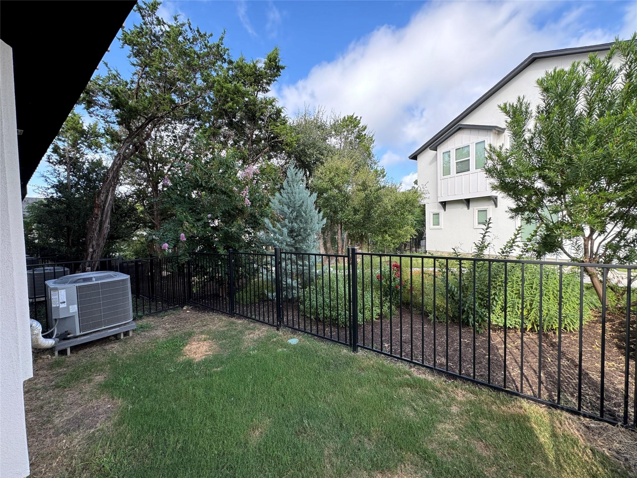 12001 Vista Parke Dr # 1206, Austin, TX 78726