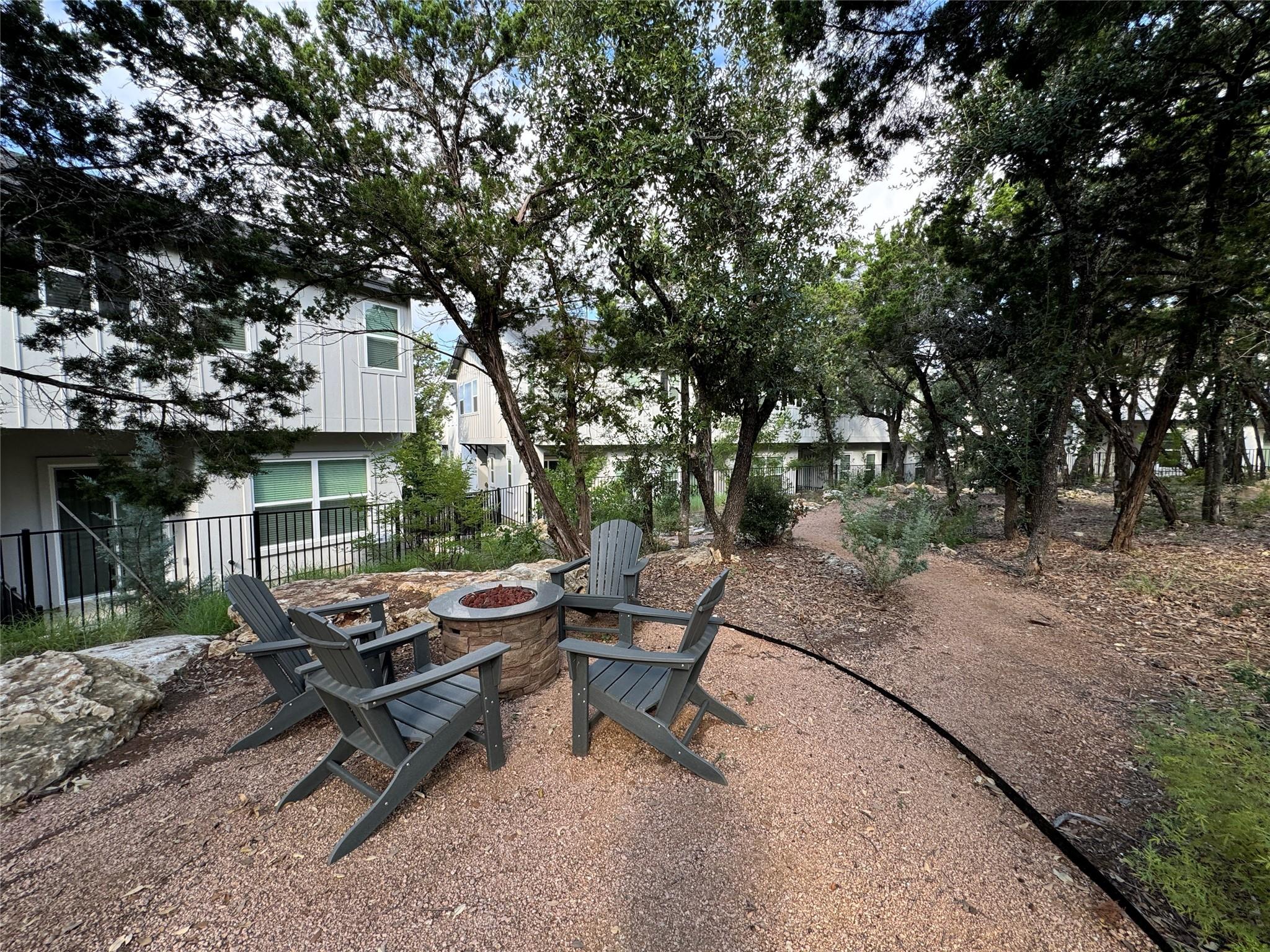 12001 Vista Parke Dr # 1206, Austin, TX 78726