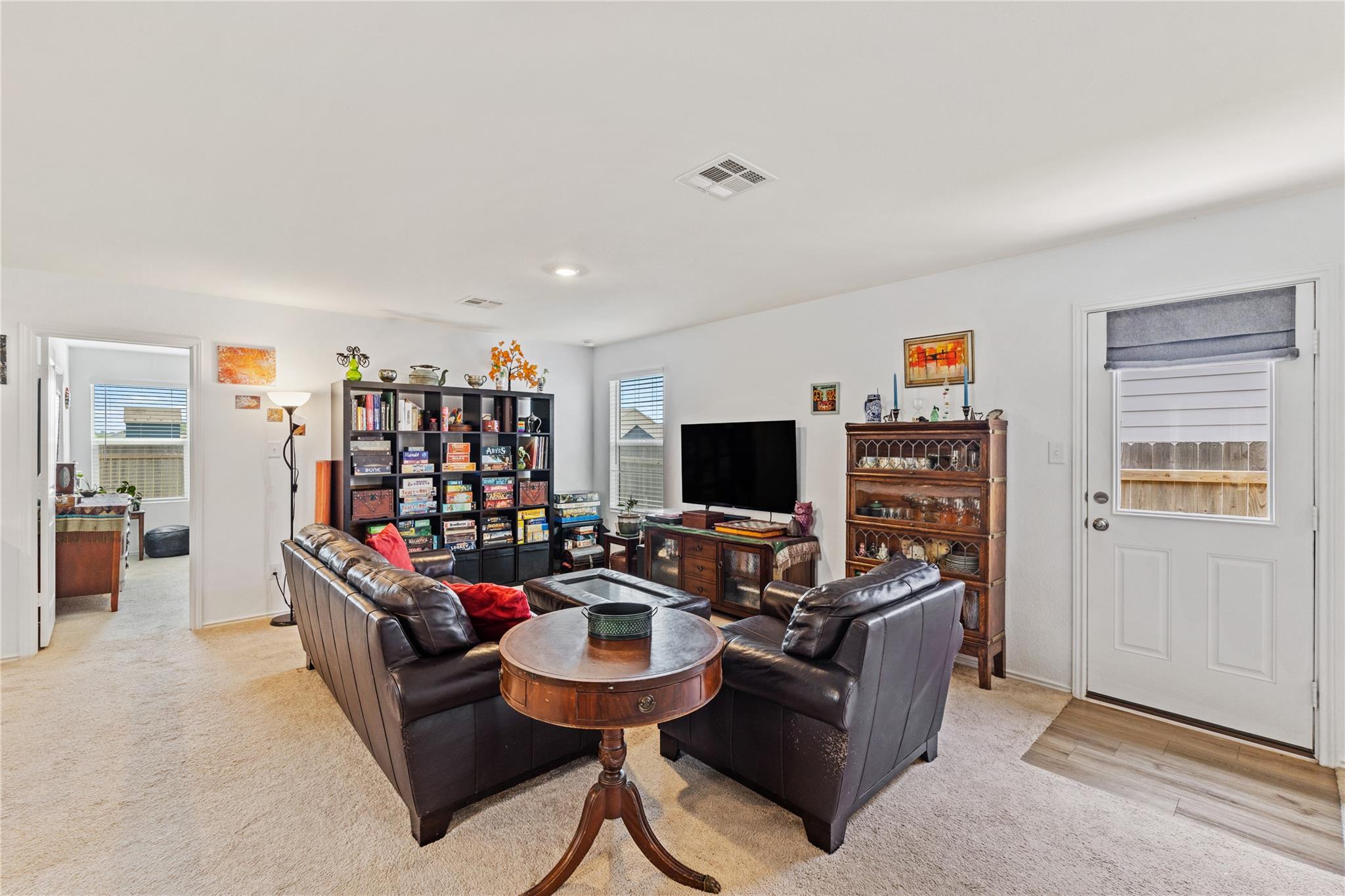 116 Texas Angel Way, Jarrell, TX 76537