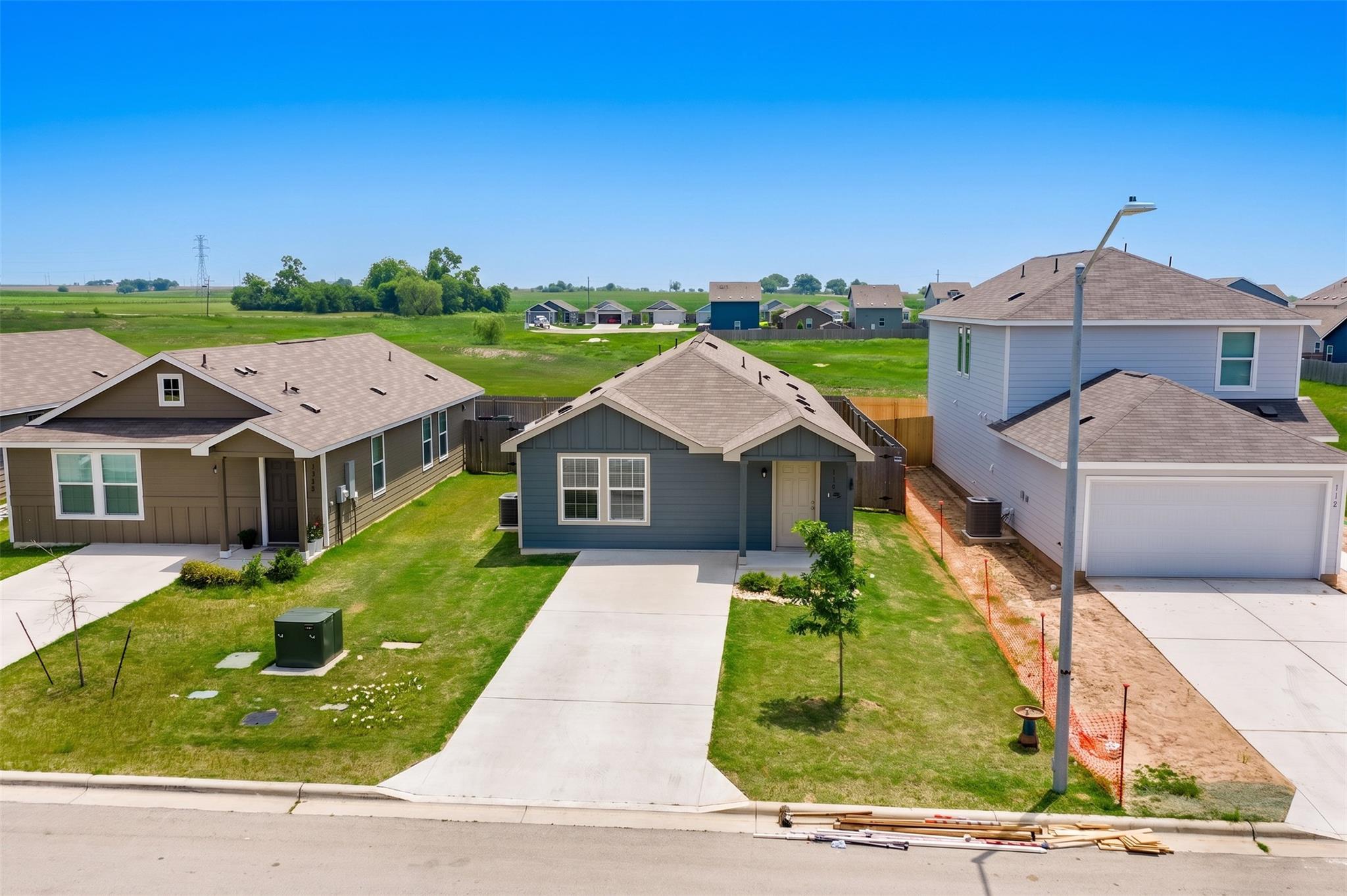 116 Texas Angel Way, Jarrell, TX 76537