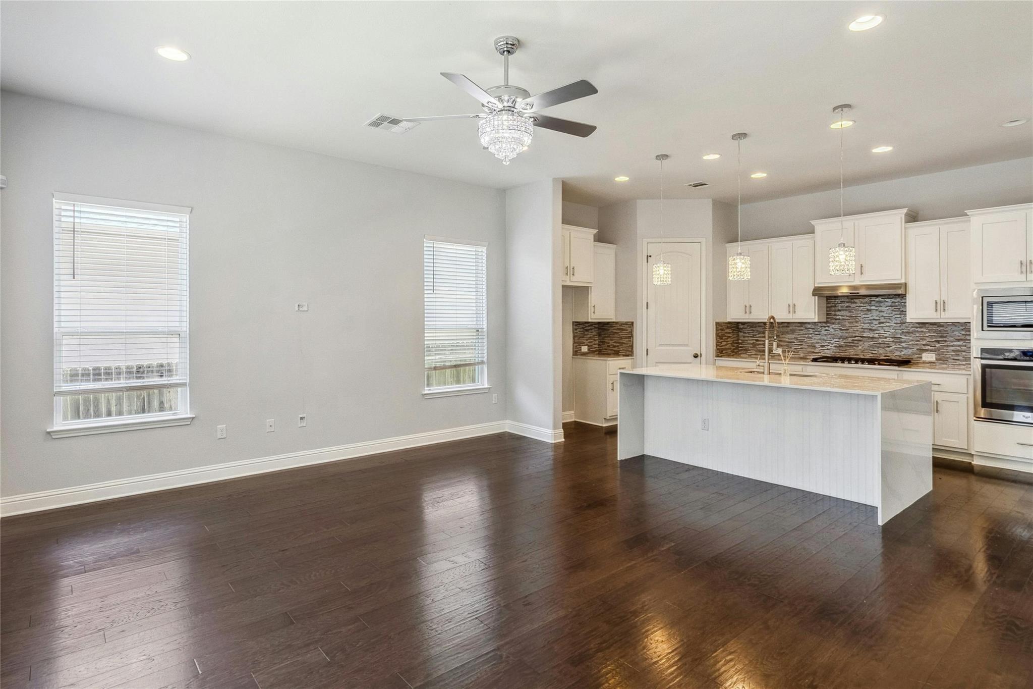 11813 Quintana Cv, Austin, TX 78739