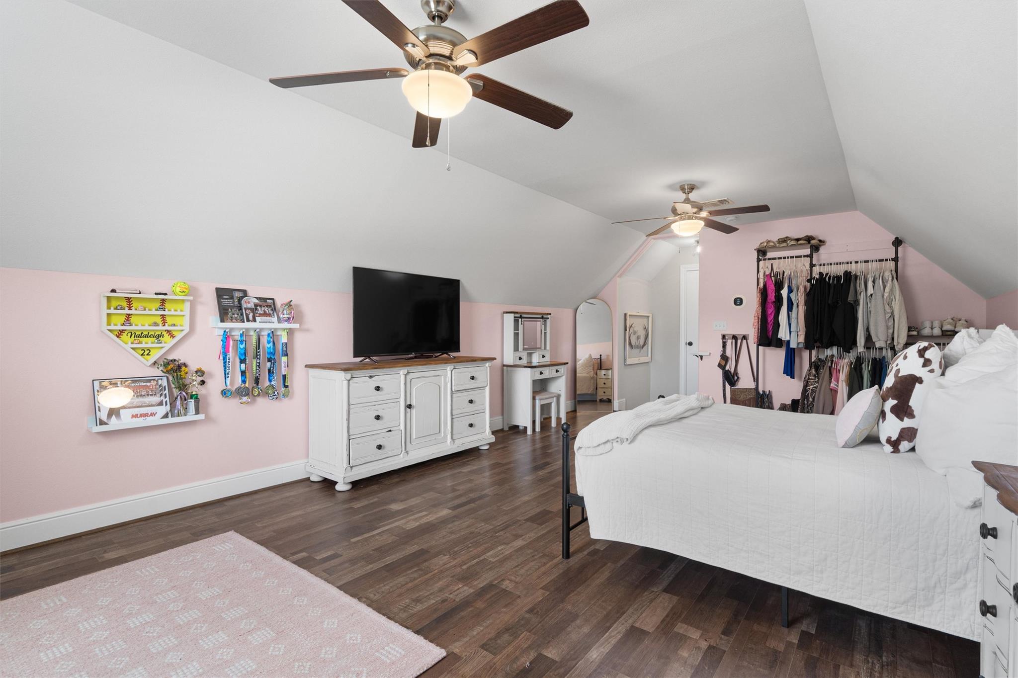136 Fawn Holw, Elgin, TX 78621