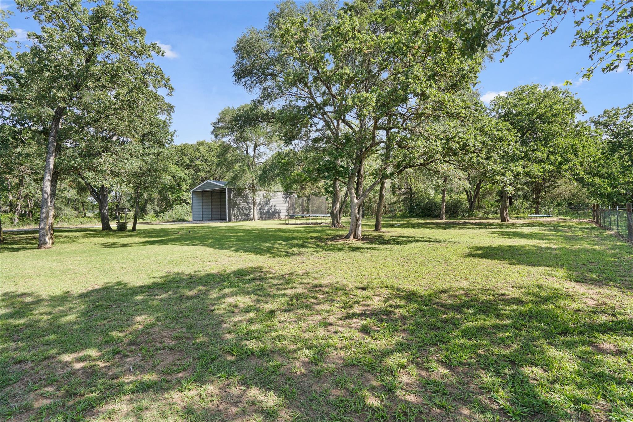 136 Fawn Holw, Elgin, TX 78621