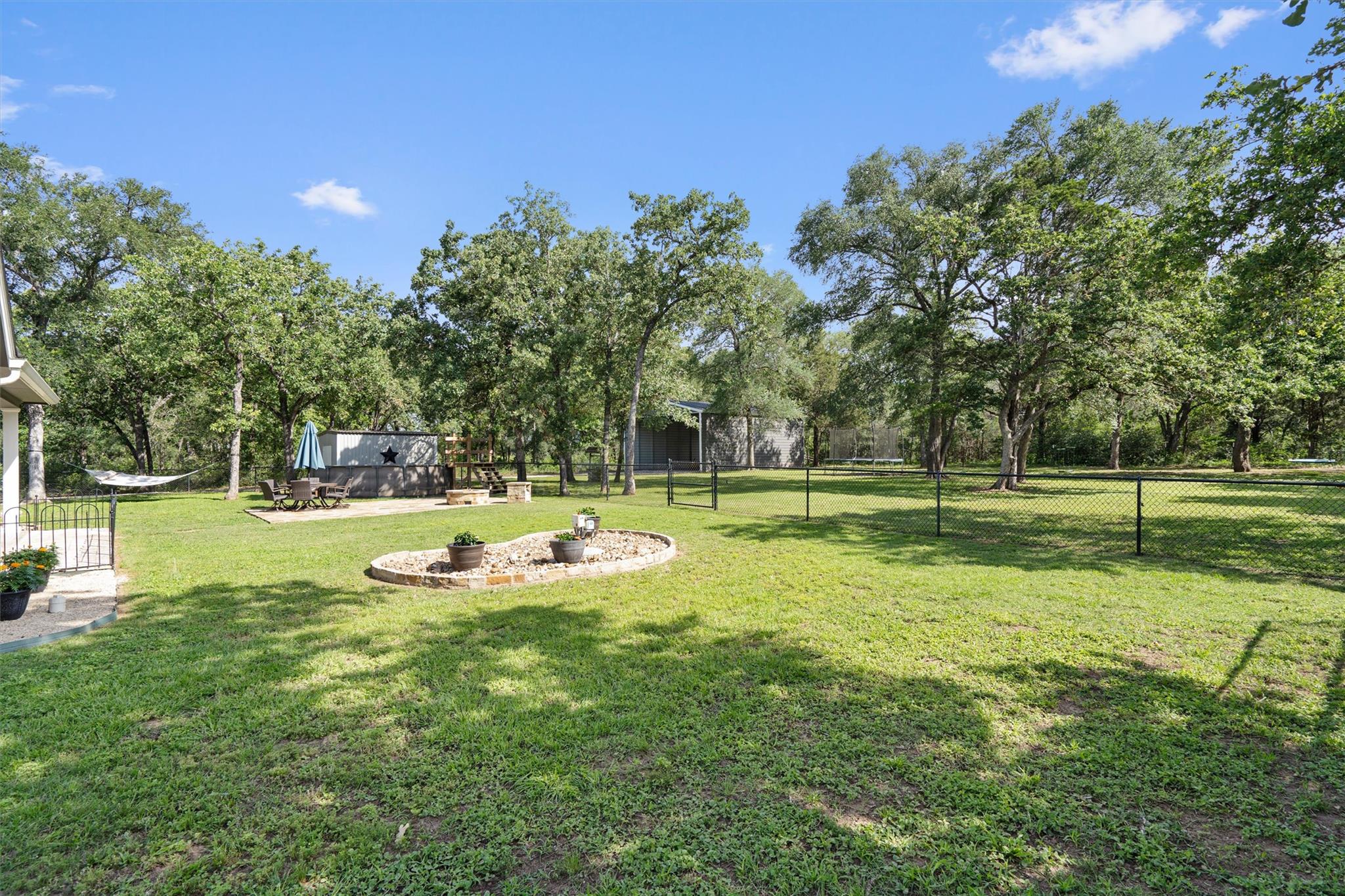 136 Fawn Holw, Elgin, TX 78621