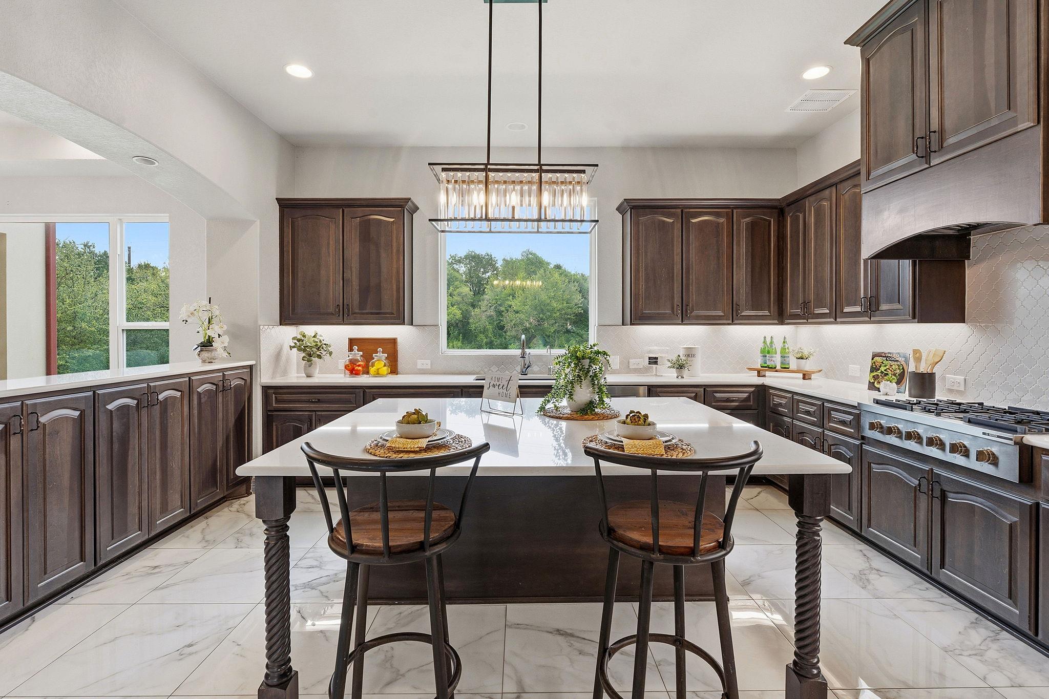 427 Bella Montagna Cir, Austin, TX 78734