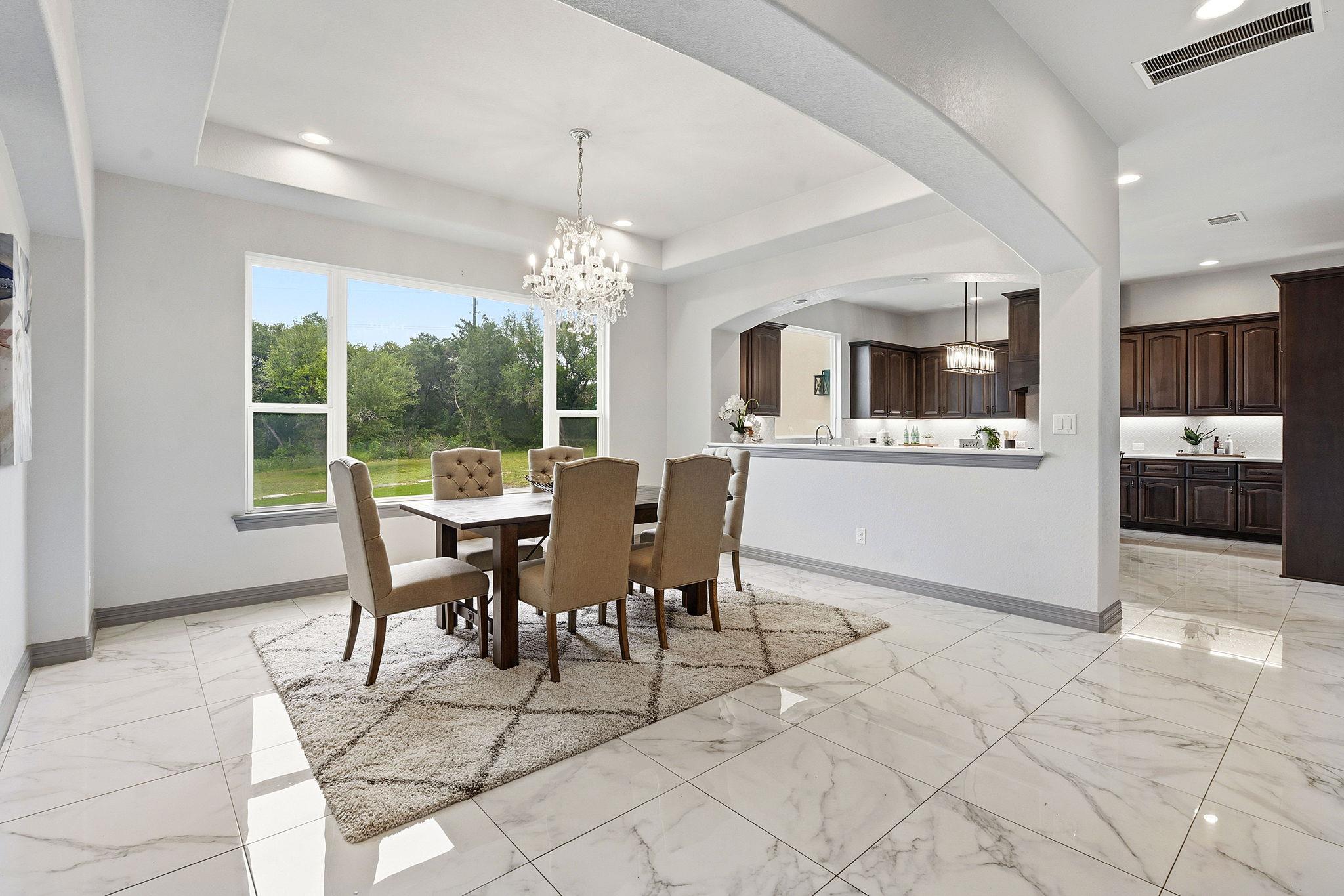 427 Bella Montagna Cir, Austin, TX 78734
