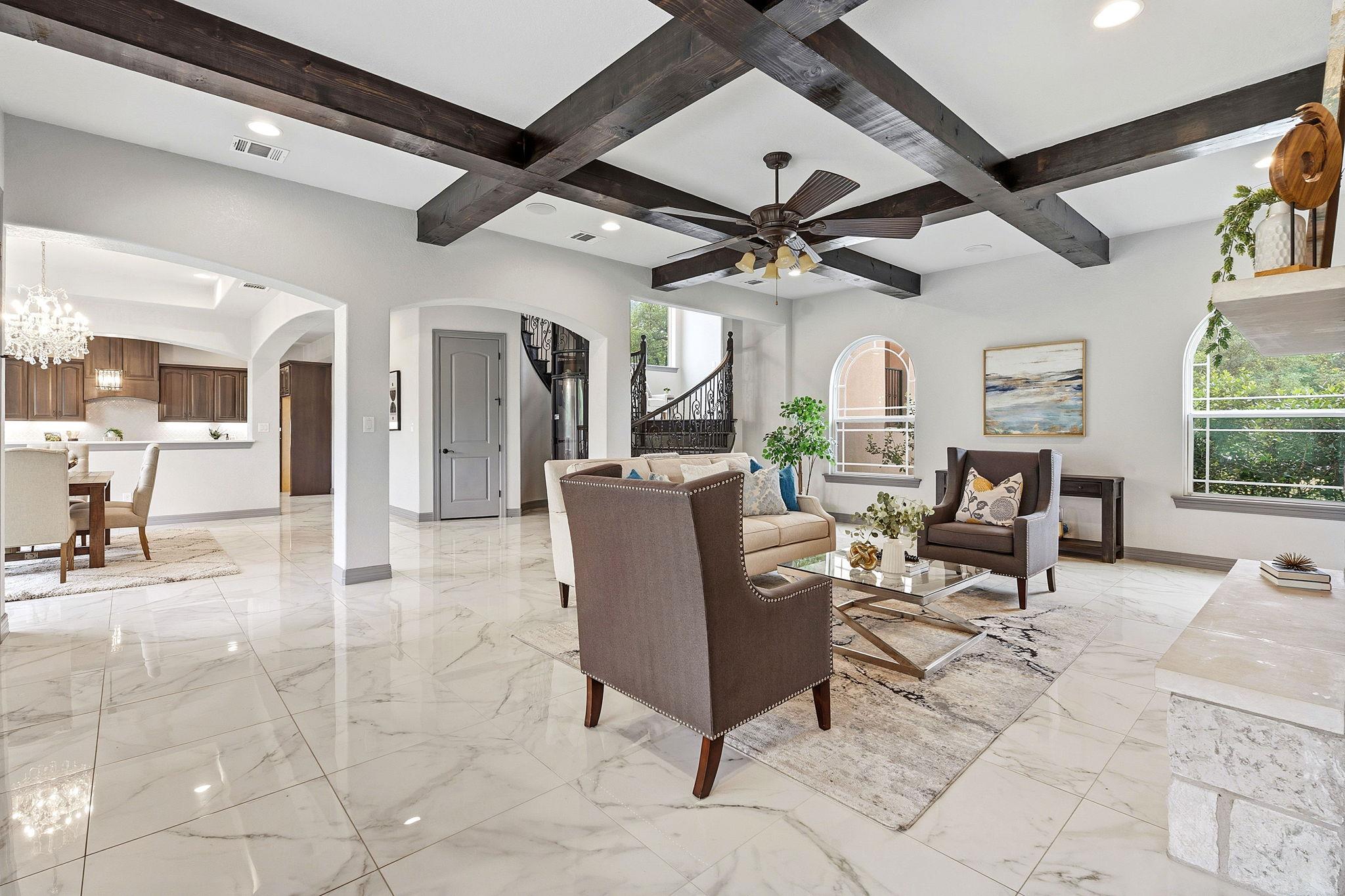 427 Bella Montagna Cir, Austin, TX 78734
