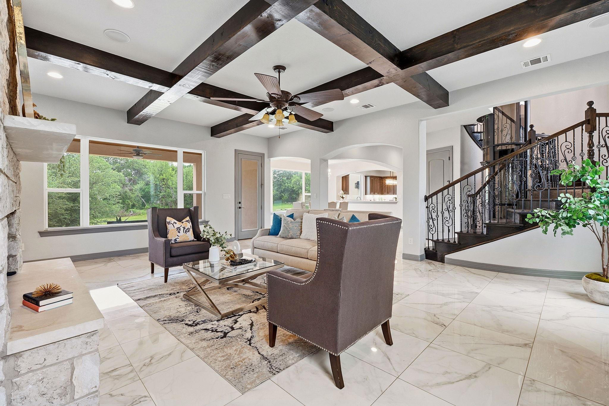 427 Bella Montagna Cir, Austin, TX 78734