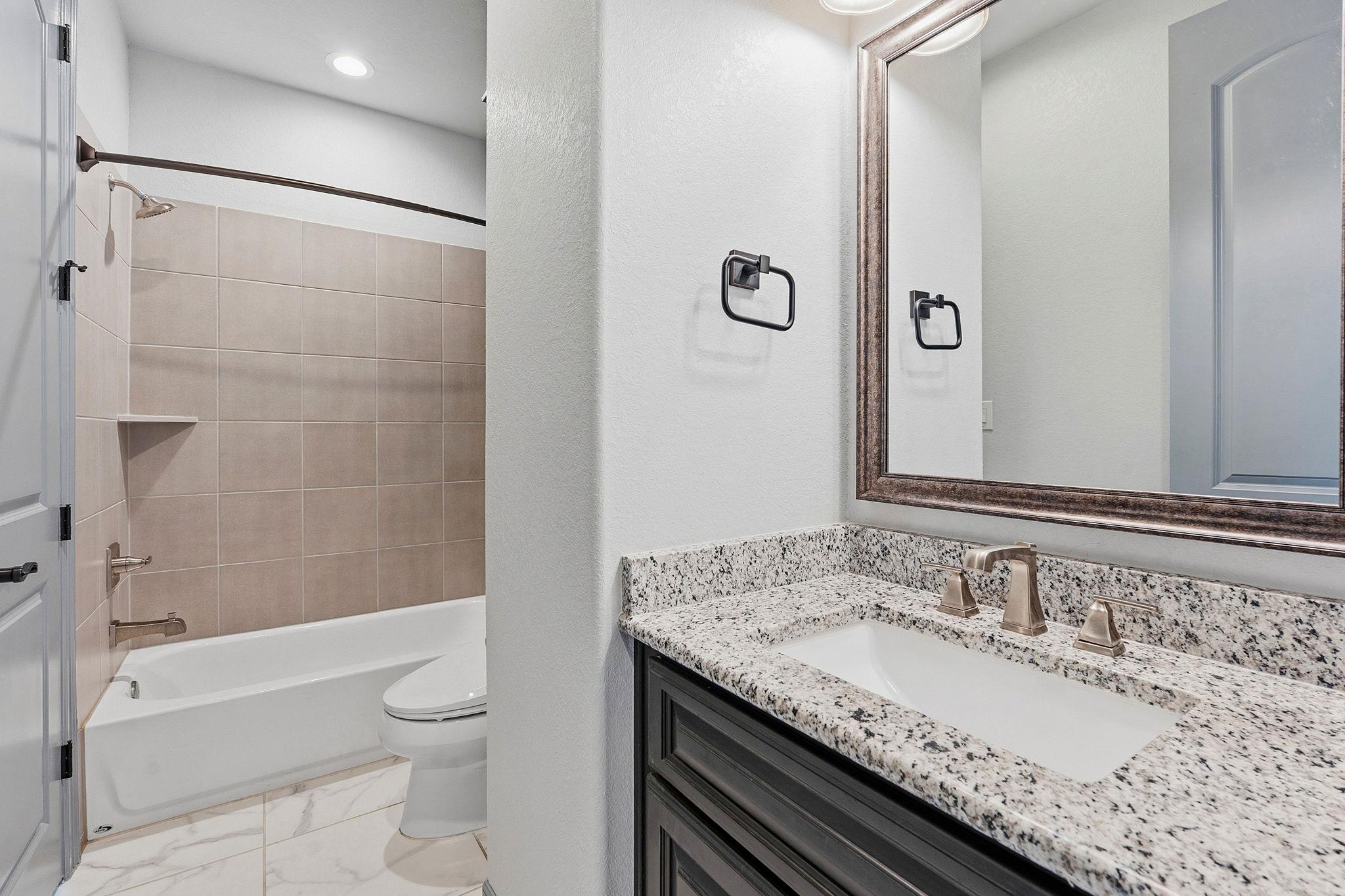 427 Bella Montagna Cir, Austin, TX 78734
