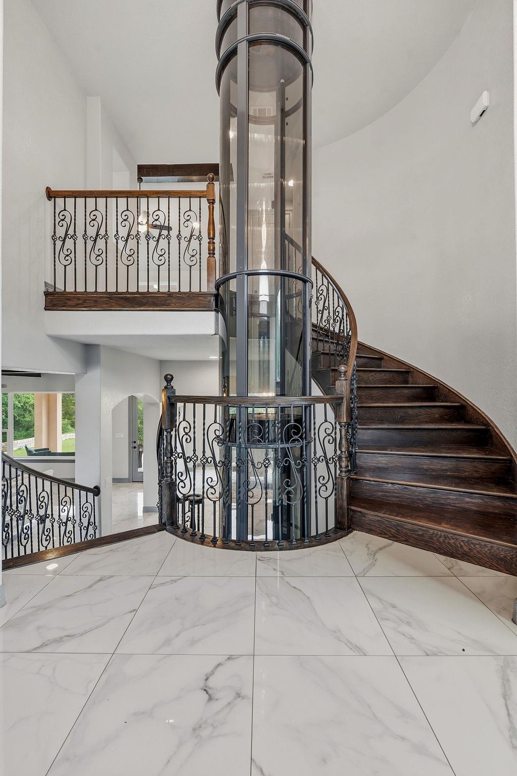 427 Bella Montagna Cir, Austin, TX 78734