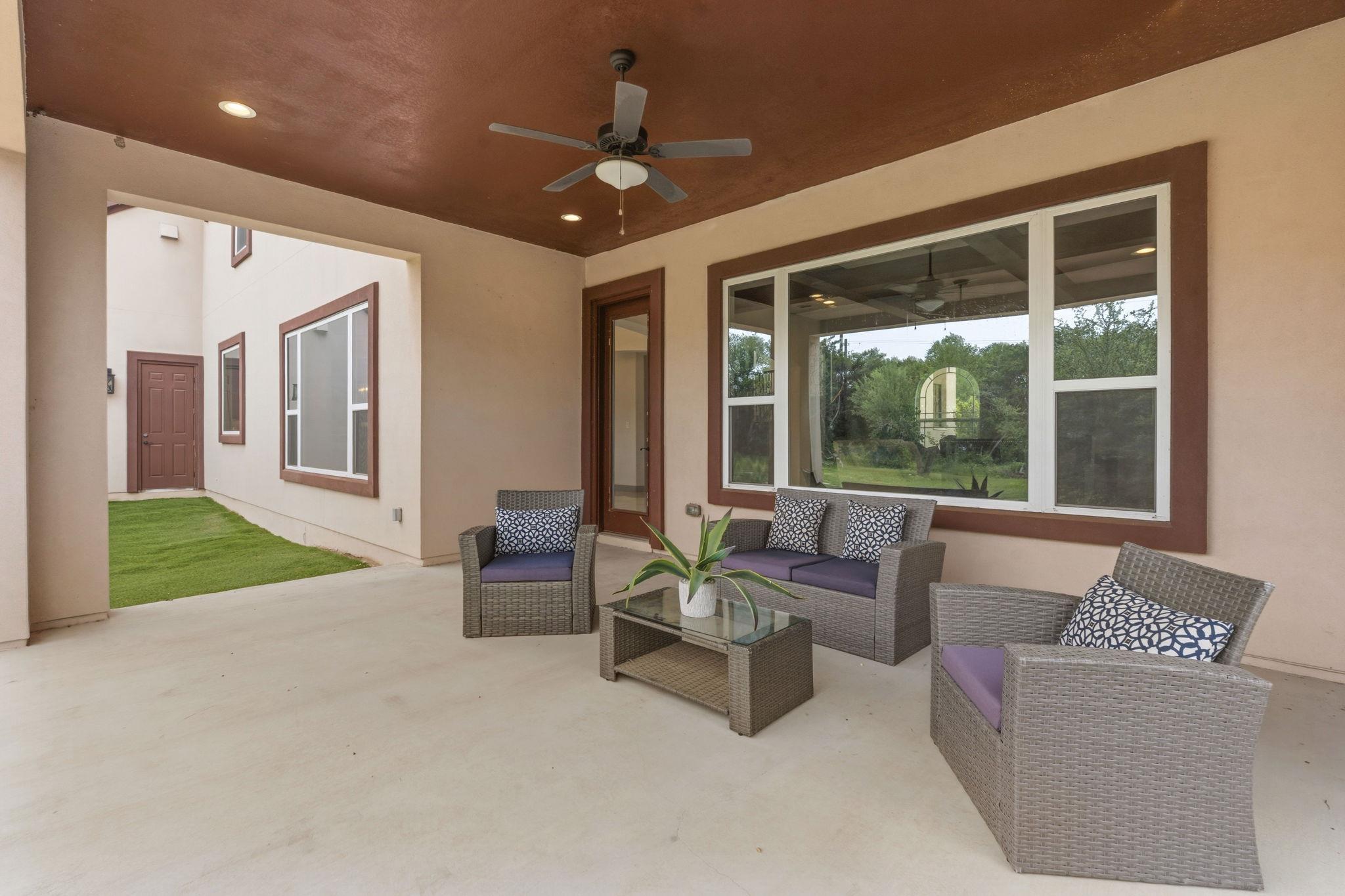 427 Bella Montagna Cir, Austin, TX 78734