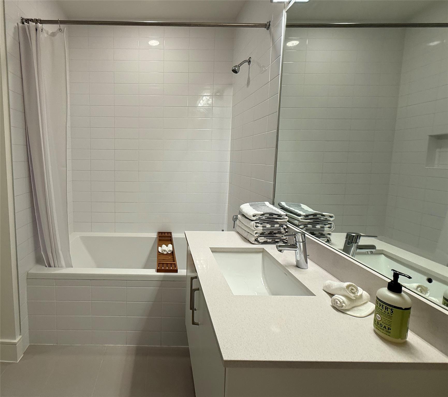 222 West Ave # 3008, Austin, TX 78701
