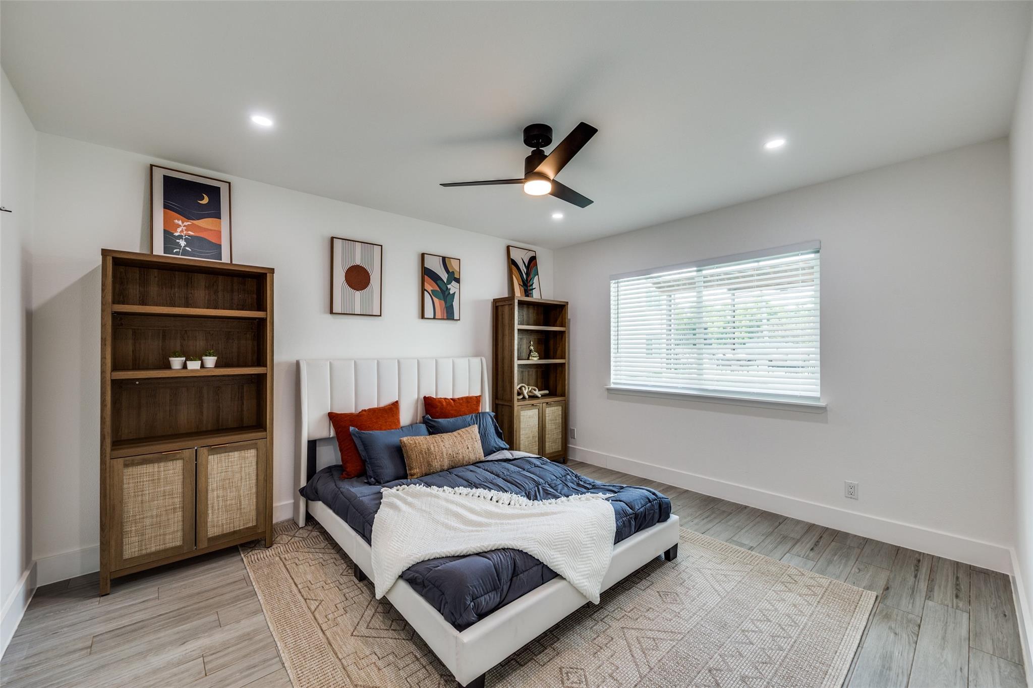 1200 E 52nd St # 209, Austin, TX 78723