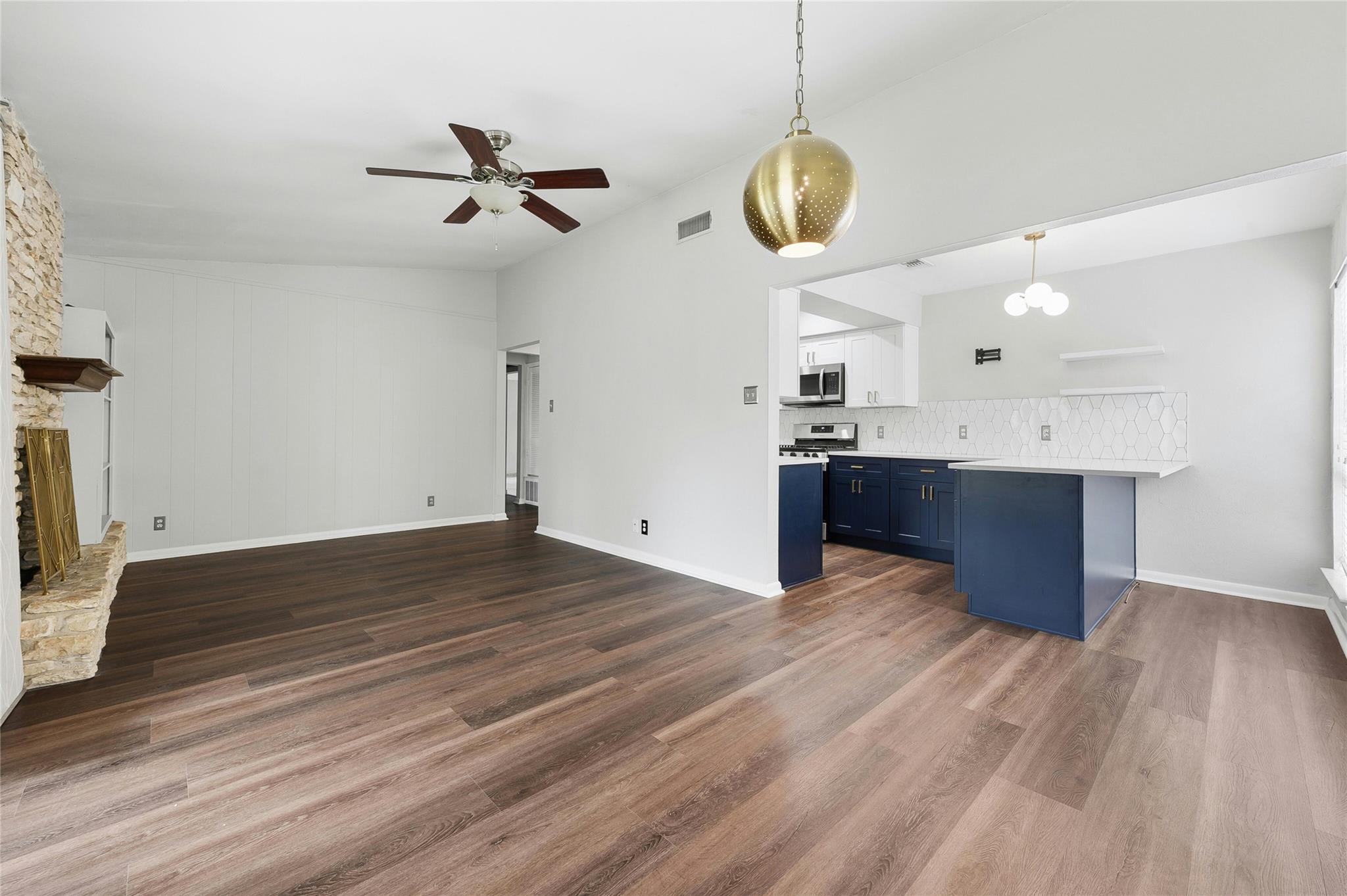 6504 Libyan Dr, Austin, TX 78745