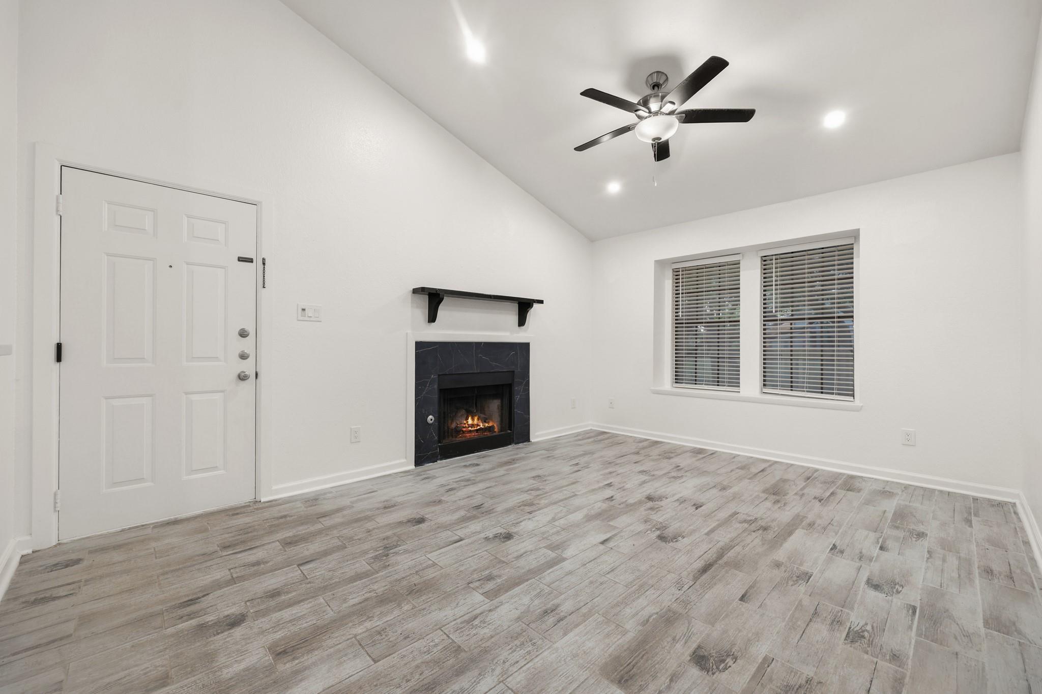 1411 Gracy Farms Ln # 73, Austin, TX 78758