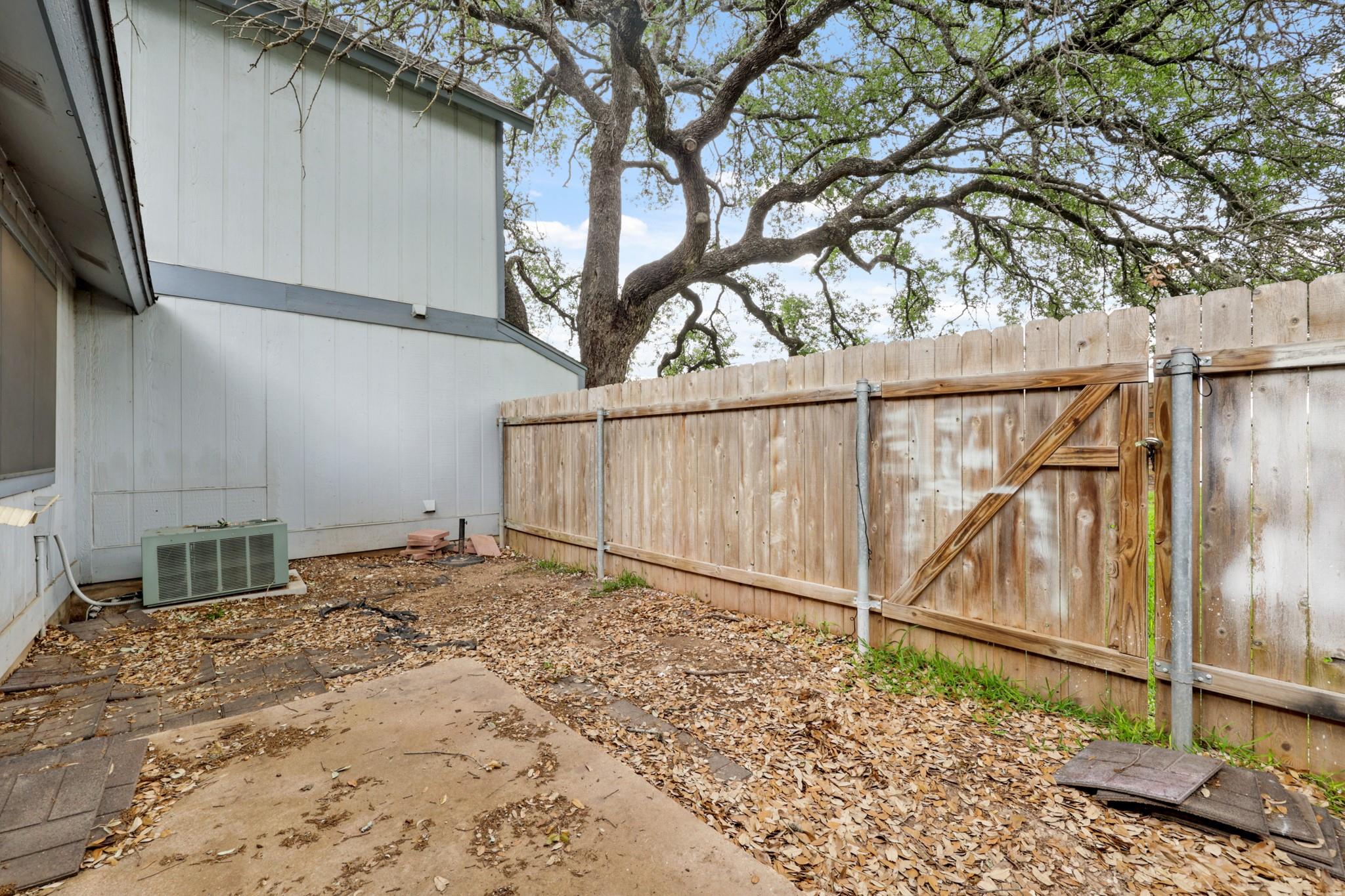 1411 Gracy Farms Ln # 73, Austin, TX 78758