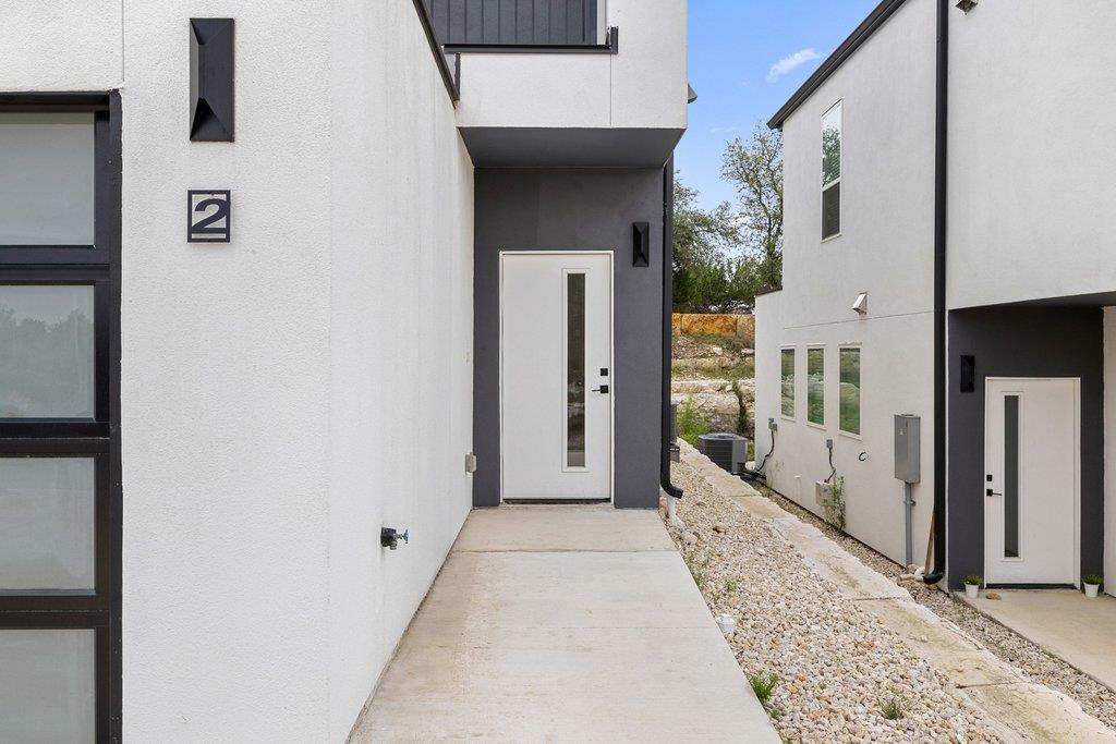 21515 Patton Ave # 2, Lago Vista, TX 78645