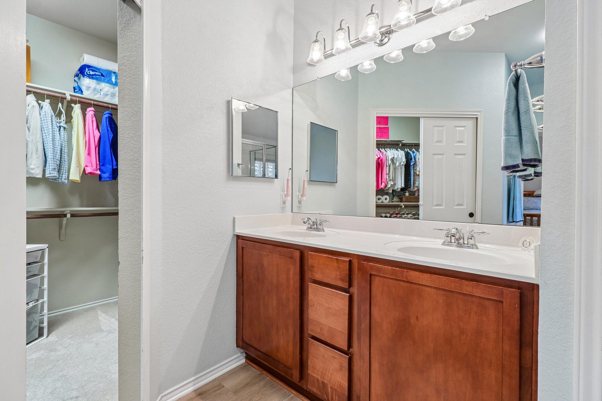 14300 Homestead Village Cir, Austin, TX 78717
