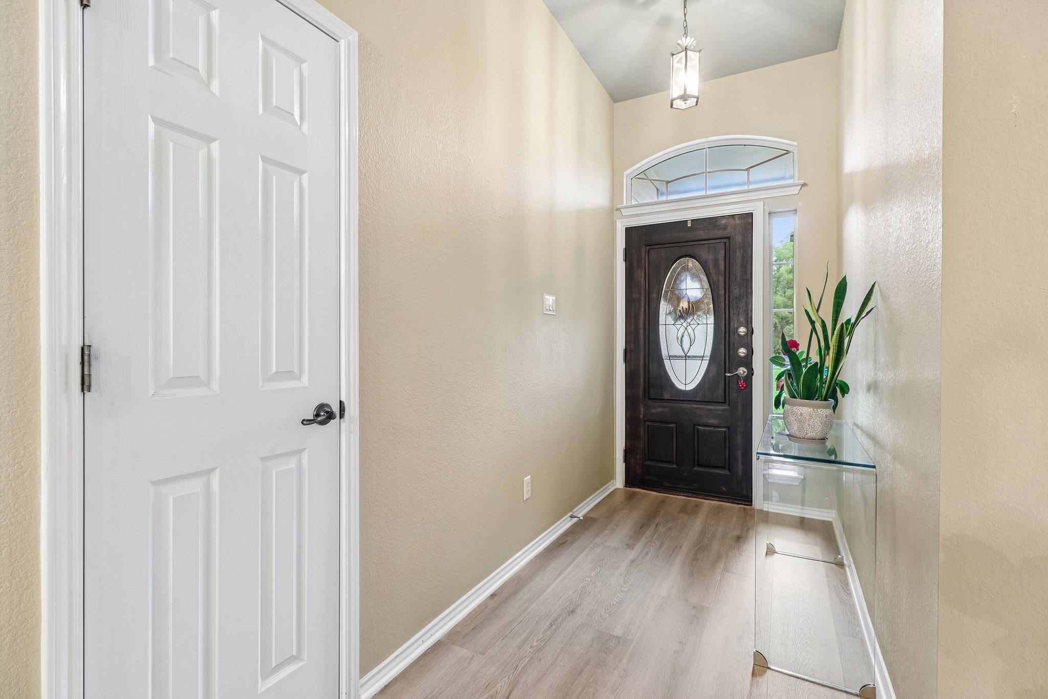 14300 Homestead Village Cir, Austin, TX 78717