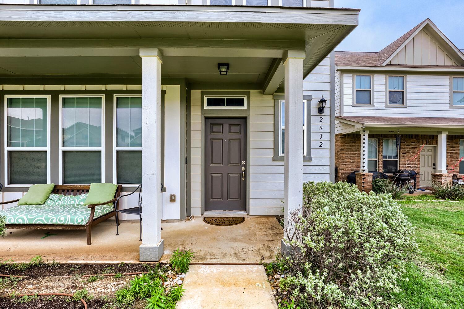2432 Berryville Ln, Leander, TX 78641