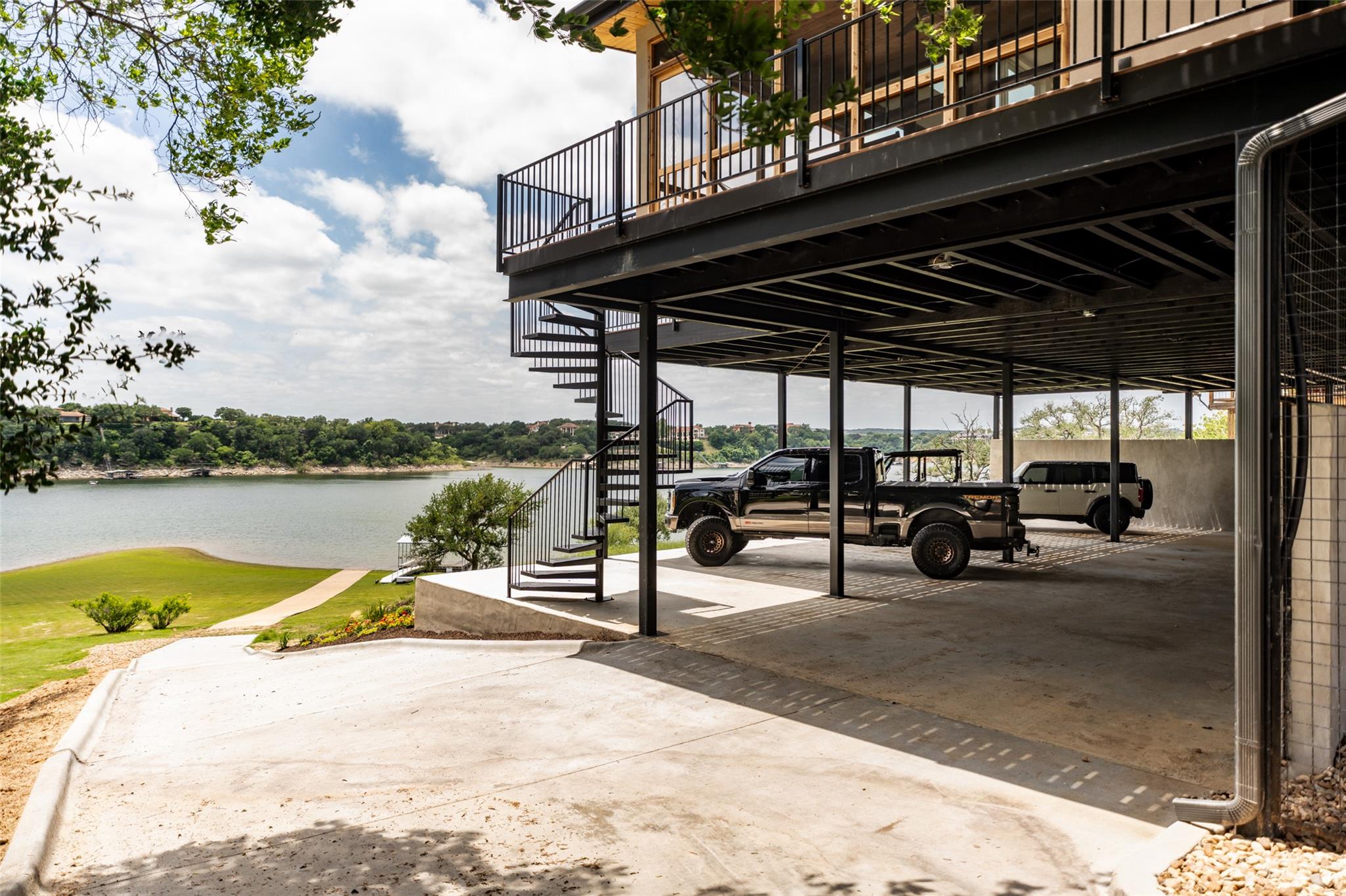 25623 Singleton Dr, Marble Falls, TX 78654