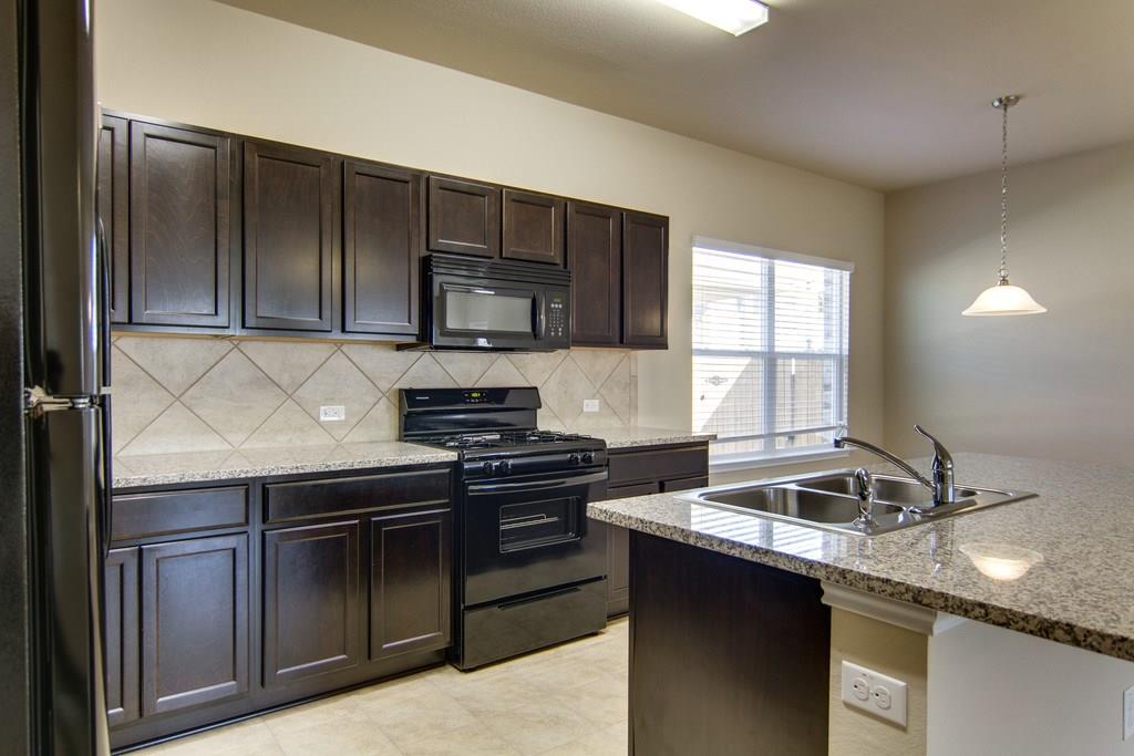 605 Brashear Ln, Cedar Park, TX 78613