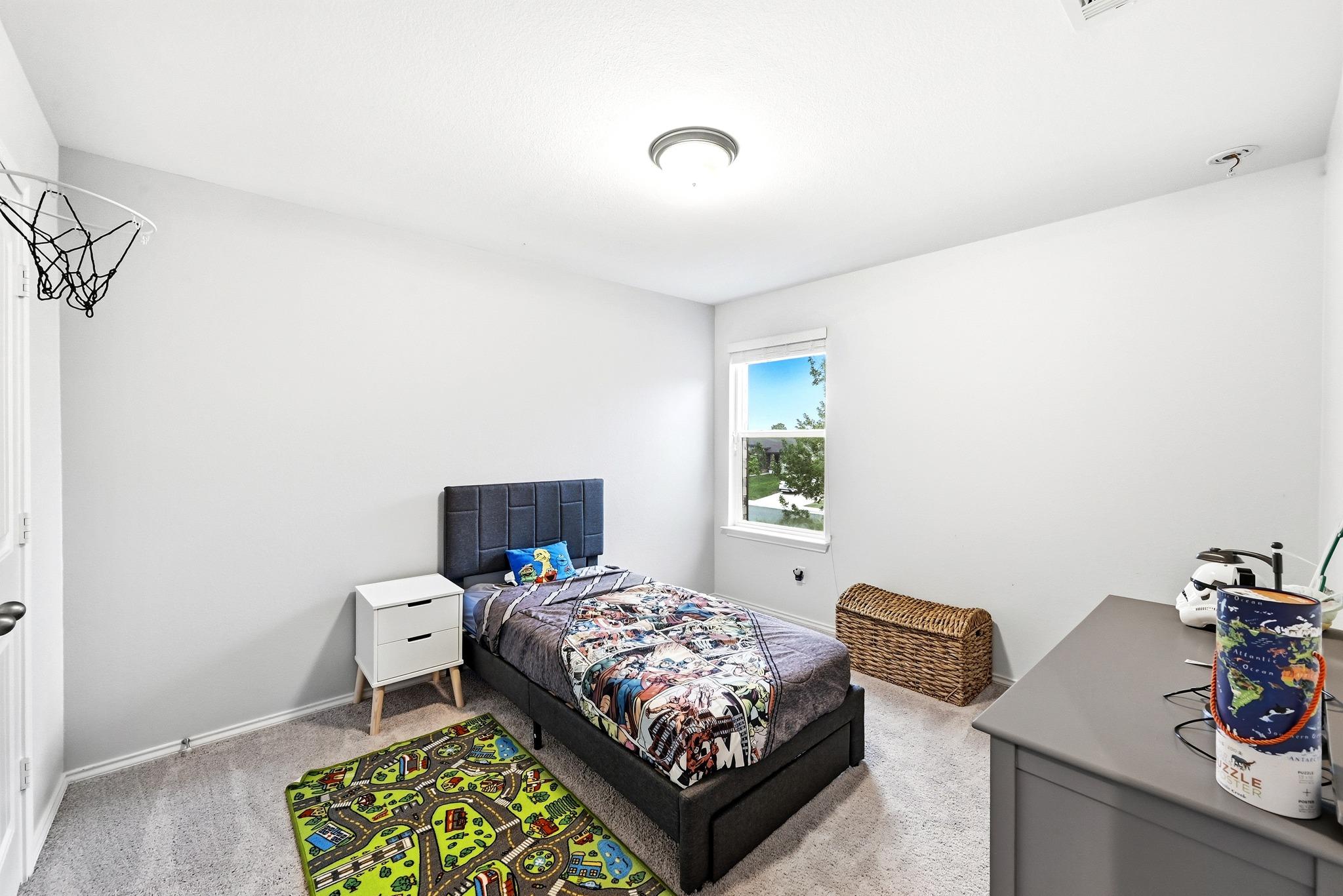 330 Gina Dr, Kyle, TX 78640